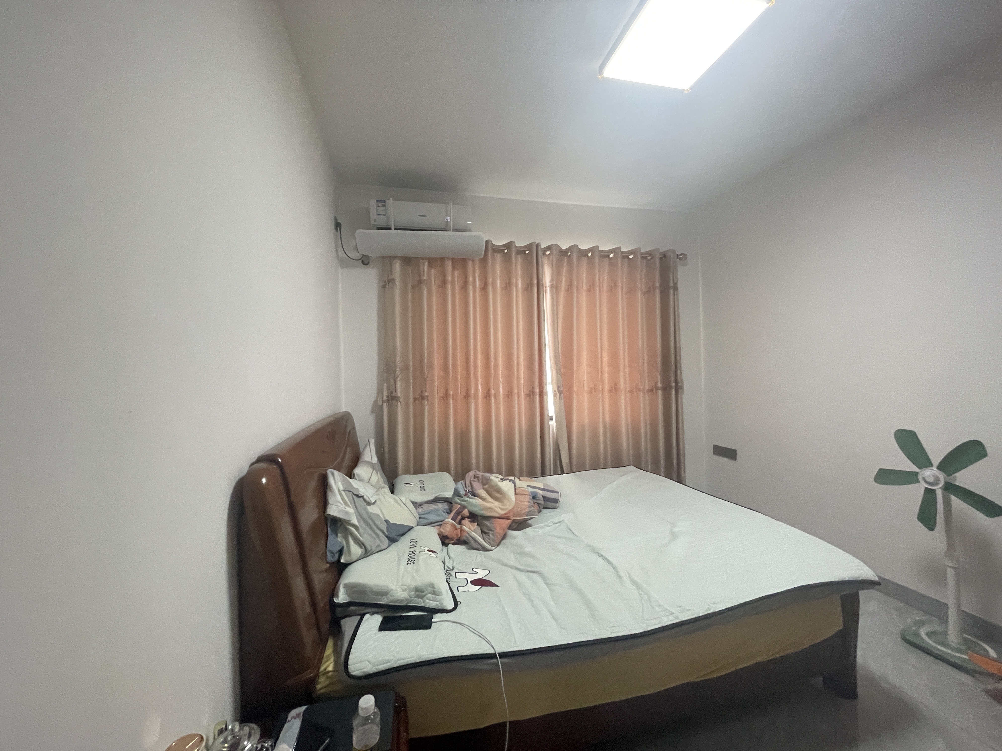 伟业智青春 3室2厅2卫 160.0万 伟业智青春 3室2厅2卫 160.0万客厅