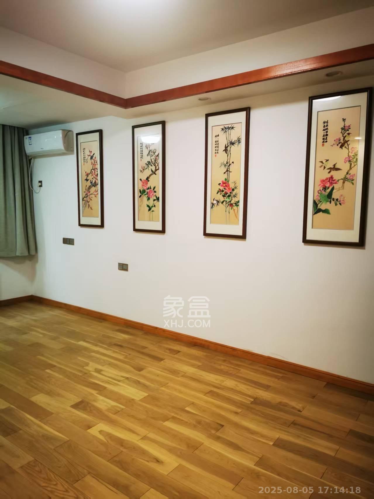御景龙城  6室3厅4卫   8800.00元/月室内图