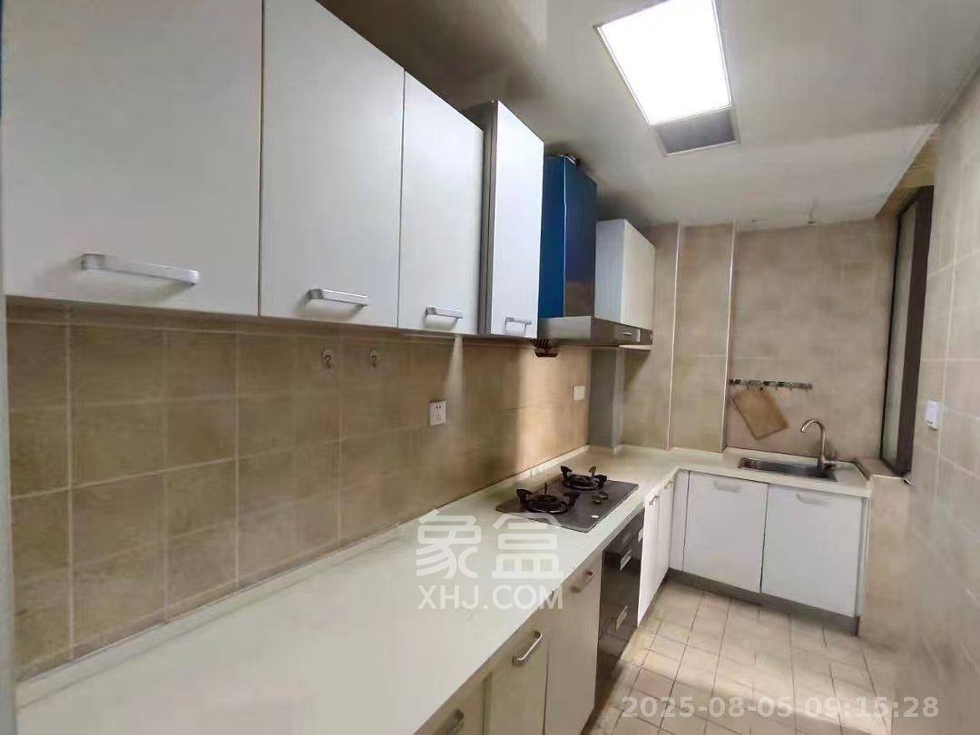 旭辉御府  2室2厅1卫    2400.0元/月室内图
