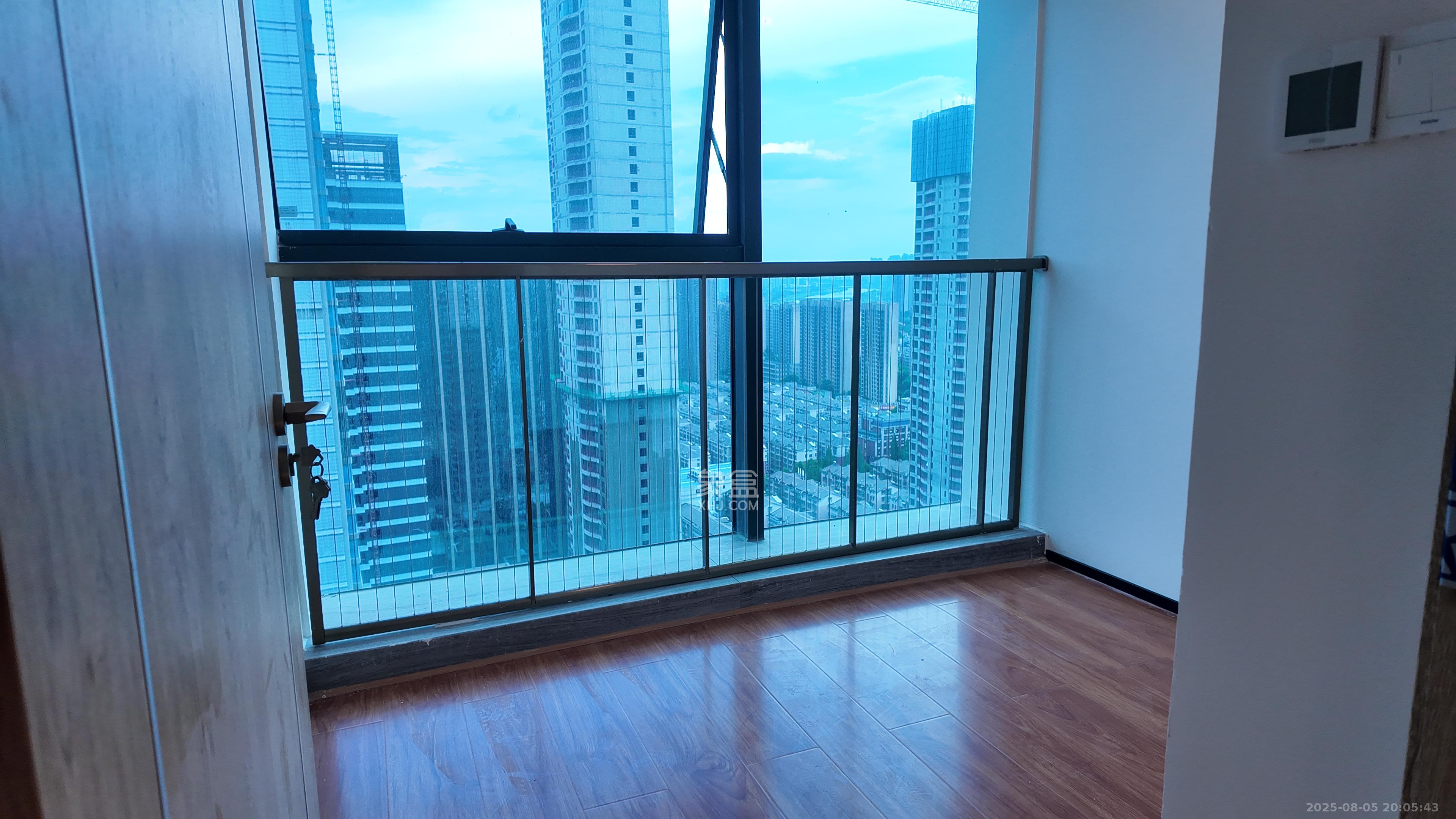 恒大珺悦府 2室1厅1卫 2300.0元/月 恒大珺悦府 2室1厅1卫 2300.0元/月室内图