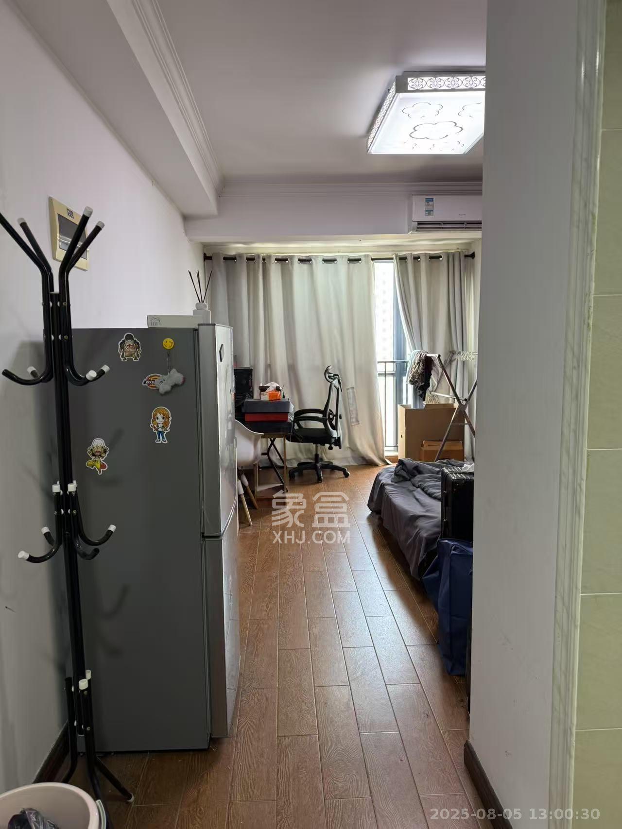 佳兴国际汇 1室1厅1卫 1400.0元/月 佳兴国际汇 1室1厅1卫 1400.0元/月室内图