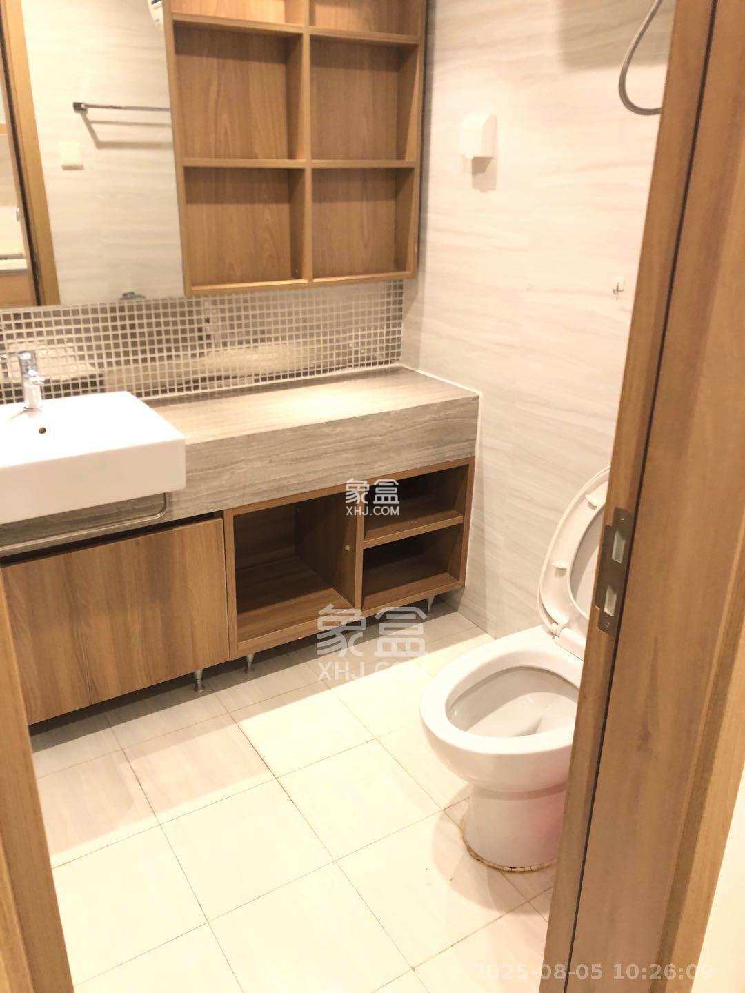 恒大翡翠华庭 1室0厅1卫 1500.0元/月 恒大翡翠华庭 1室0厅1卫 1500.0元/月室内图