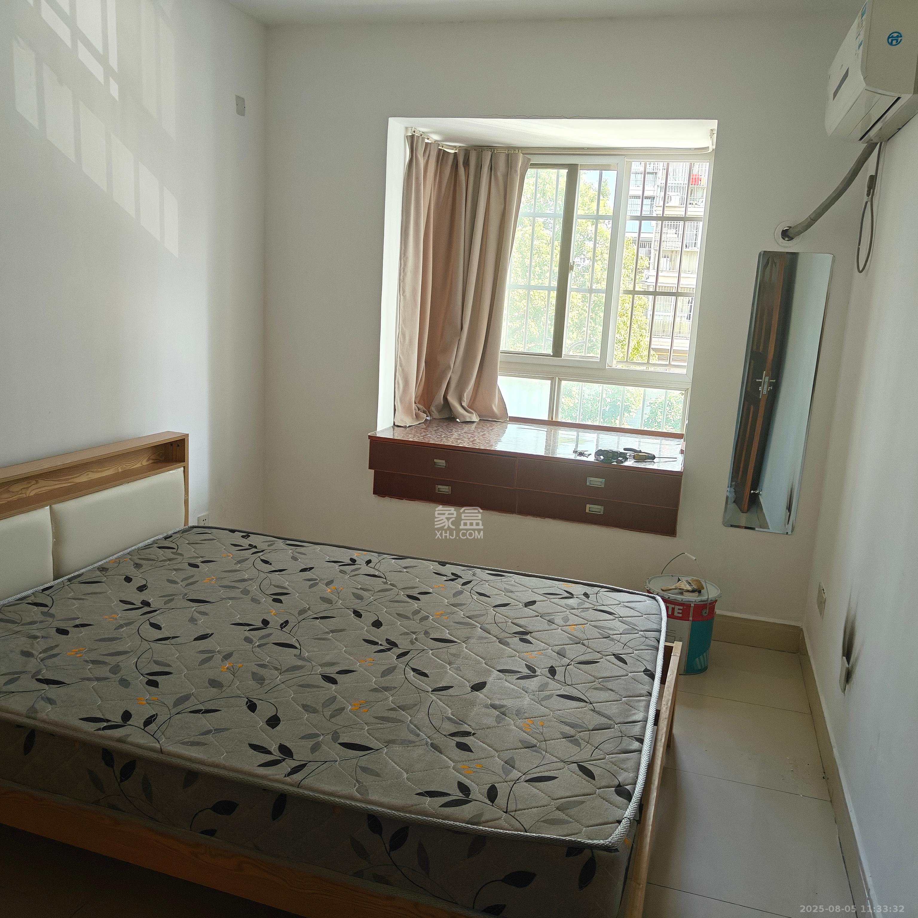 南铁佳苑  2室1厅1卫    2400.0元/月 南铁佳苑  2室1厅1卫    2400.0元/月室内图