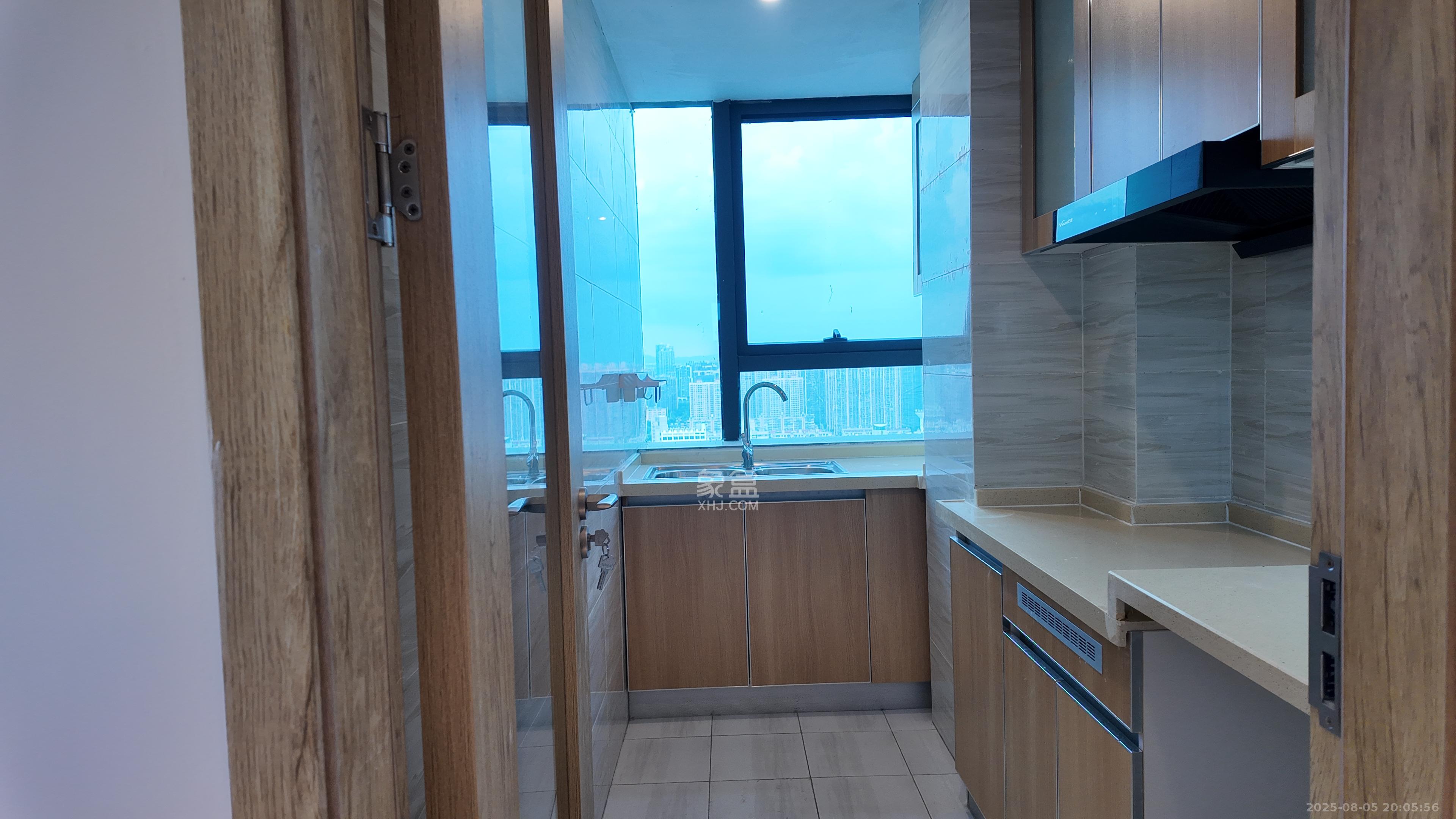 恒大珺悦府 2室1厅1卫 2300.0元/月 恒大珺悦府 2室1厅1卫 2300.0元/月室内图