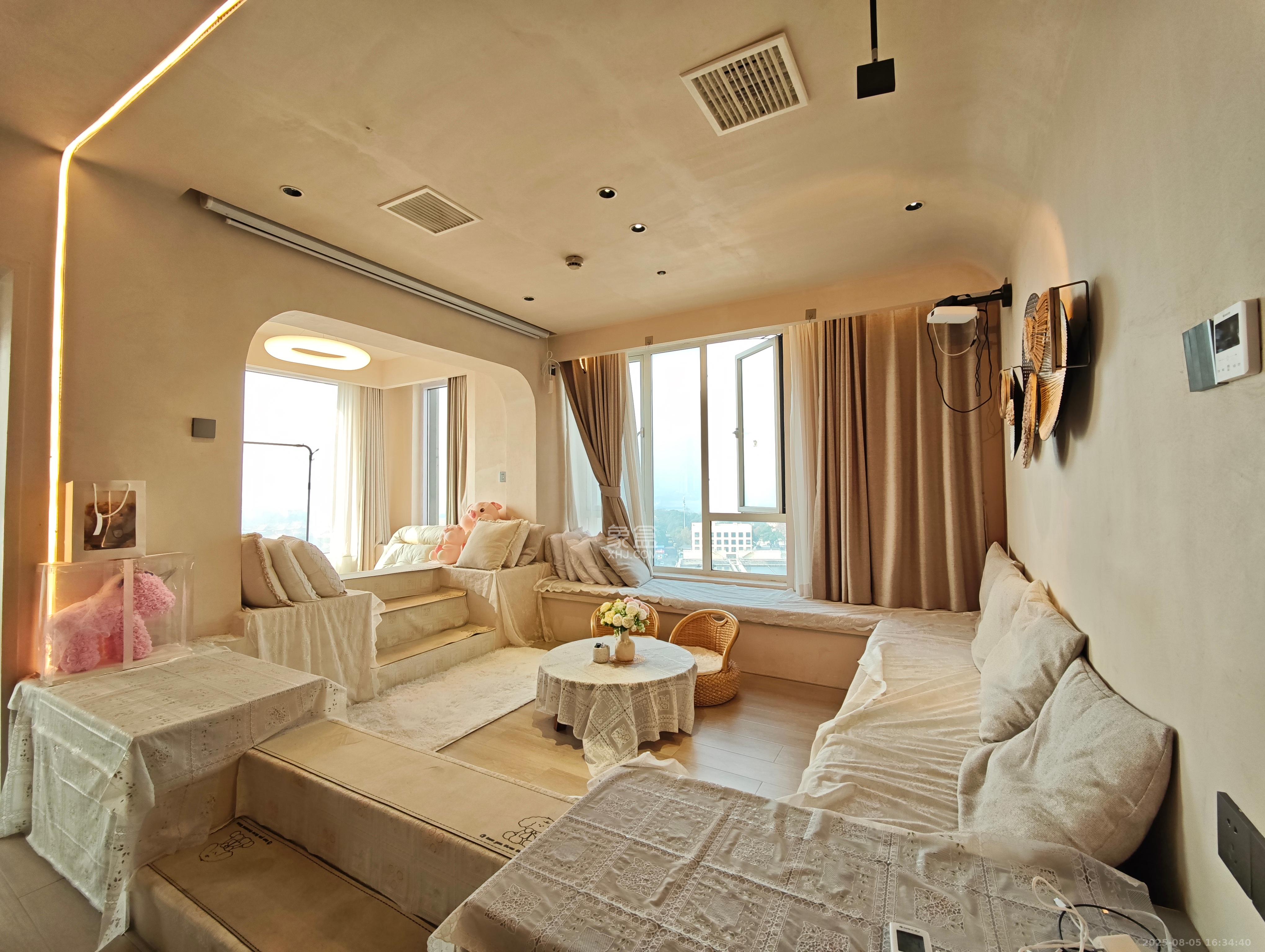 北辰三角洲E7区  3室2厅1卫    3600.0元/月 北辰三角洲E7区  3室2厅1卫    3600.0元/月