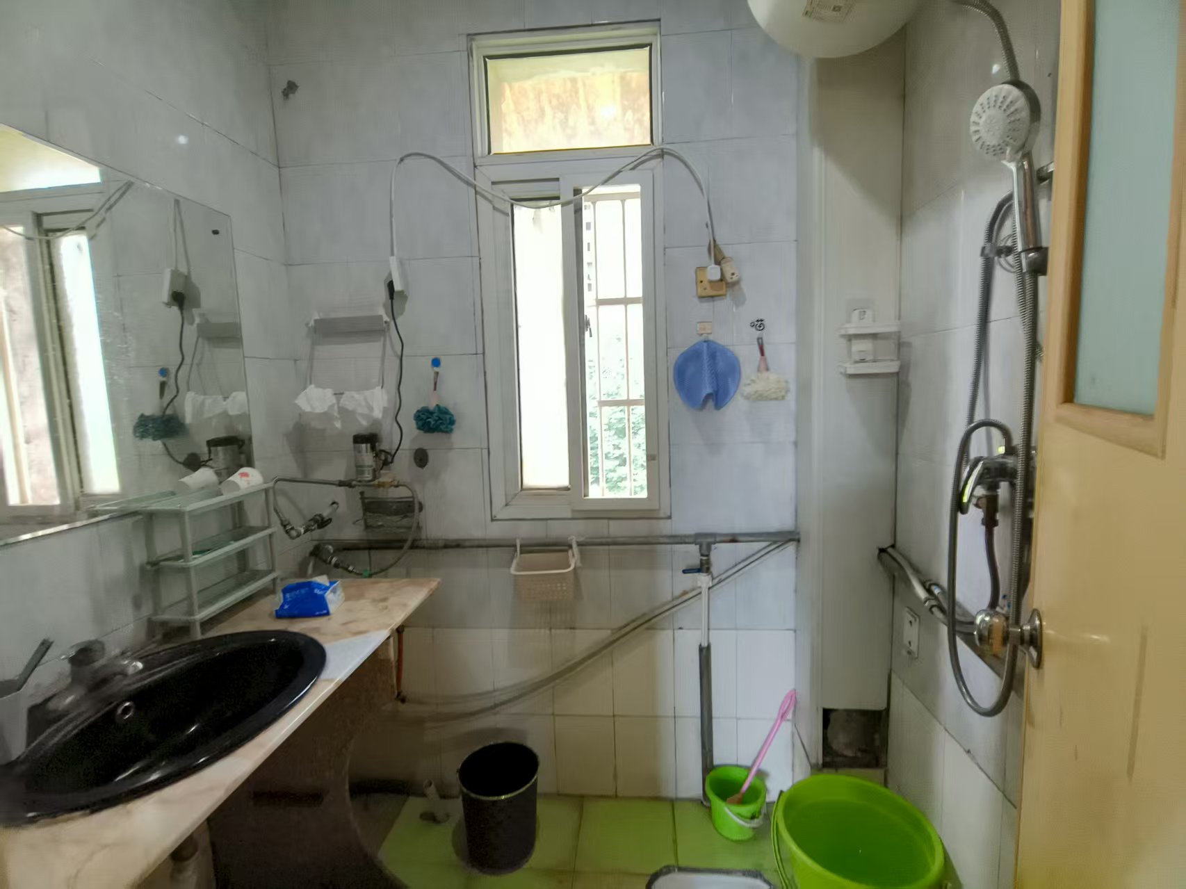 建设银行单位房(海棠社区朝富巷1号) 2室2厅1卫 800.0元/月 建设银行单位房(海棠社区朝富巷1号) 2室2厅1卫 800.0元/月室内图