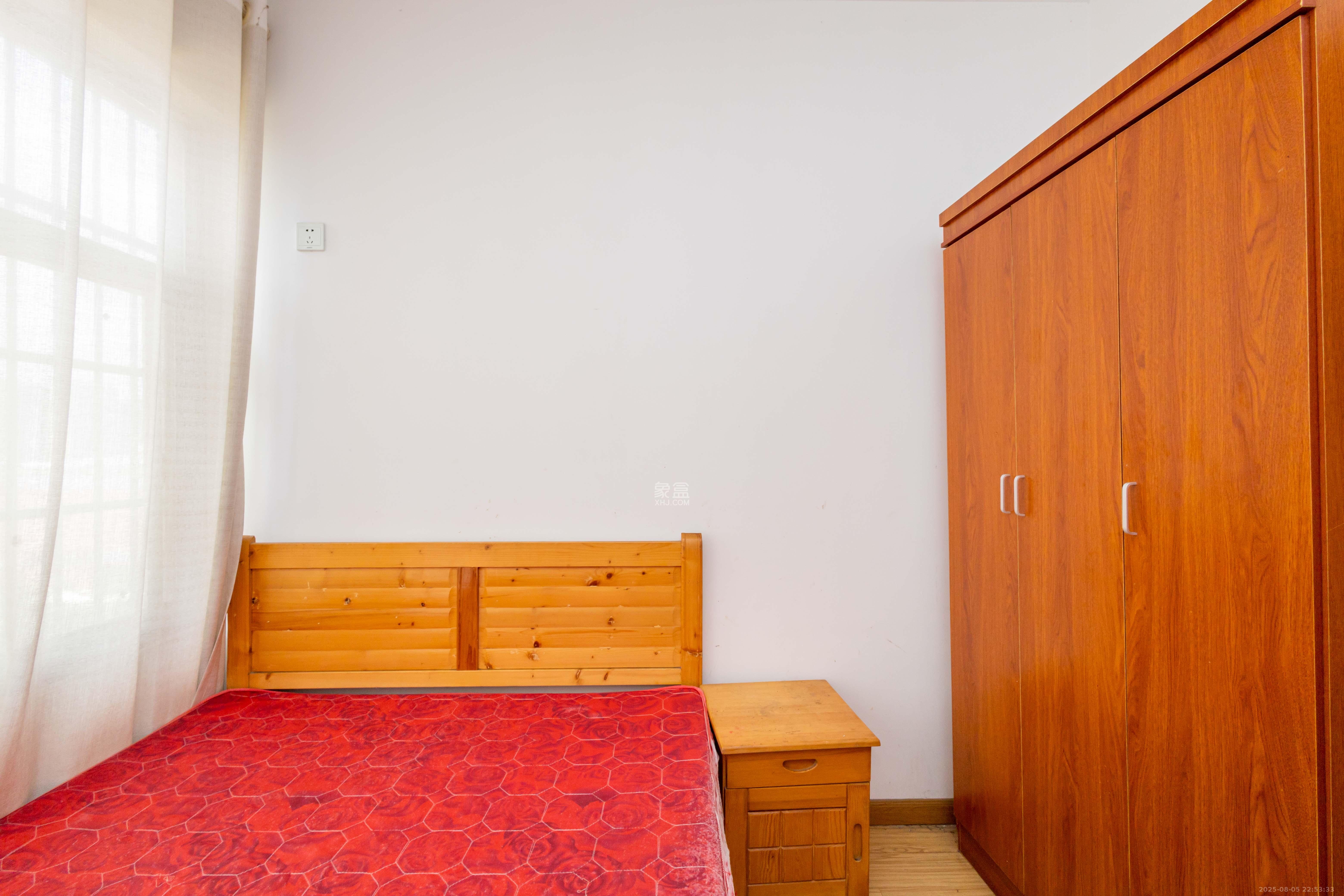 中国铁建国际城二期  3室2厅1卫    59.8万卧室