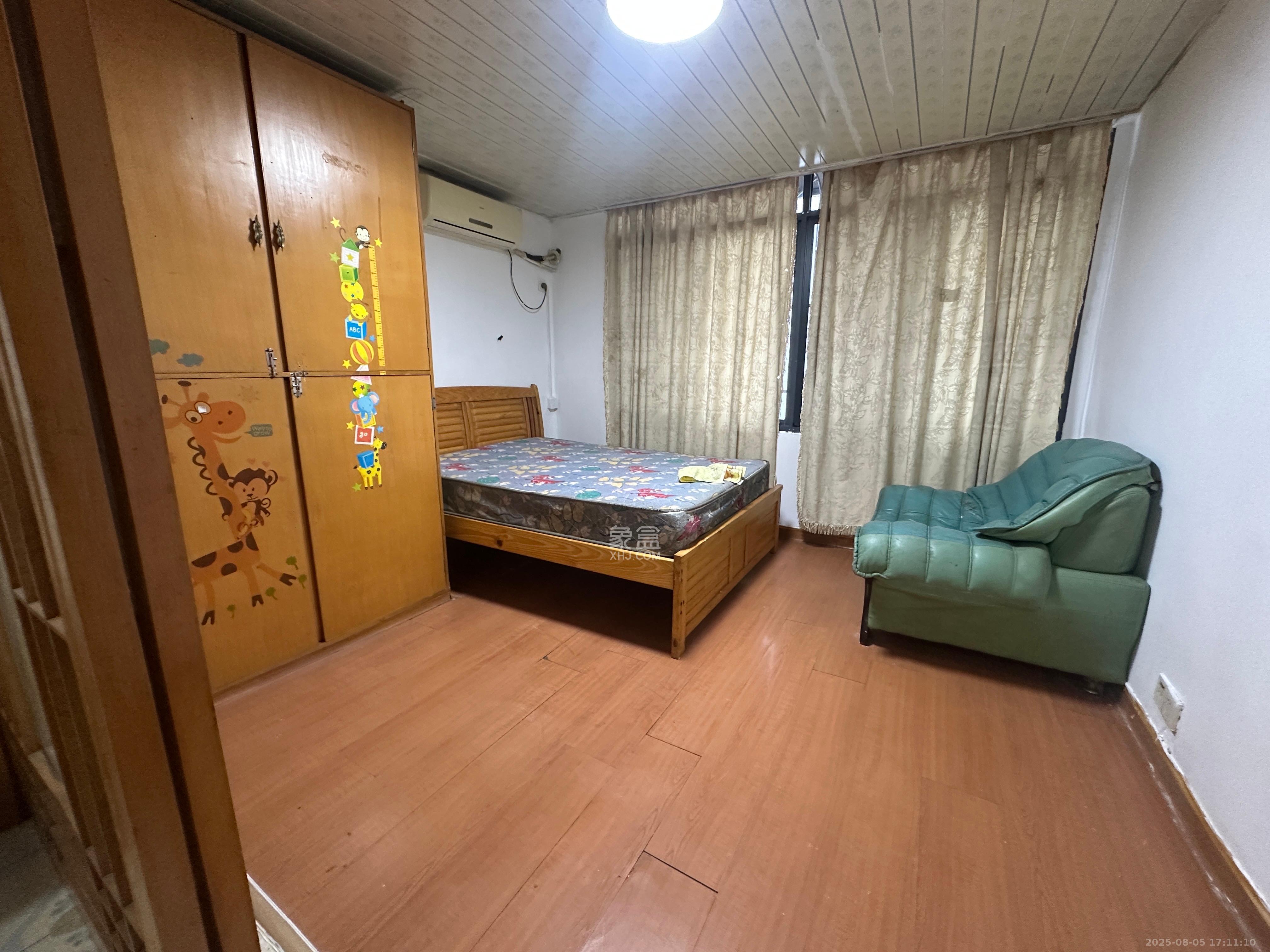 中铁五局家属院(韶山北路295号)  2室1厅1卫    1500.0元/月 中铁五局家属院(韶山北路295号)  2室1厅1卫    1500.0元/月室内图