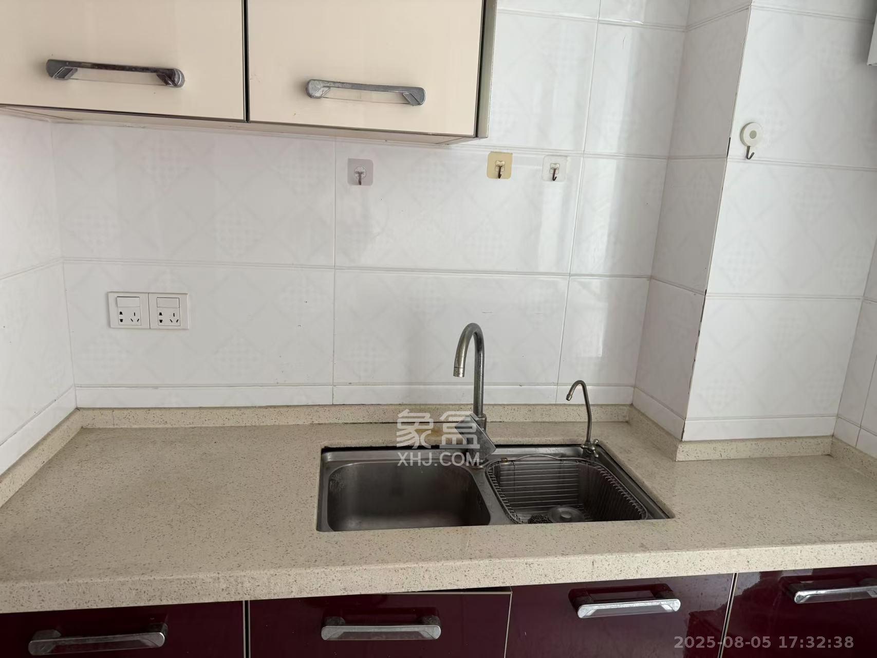 五矿万境水岸一期（万境水岸嘉苑）  3室2厅1卫    2600.0元/月室内图