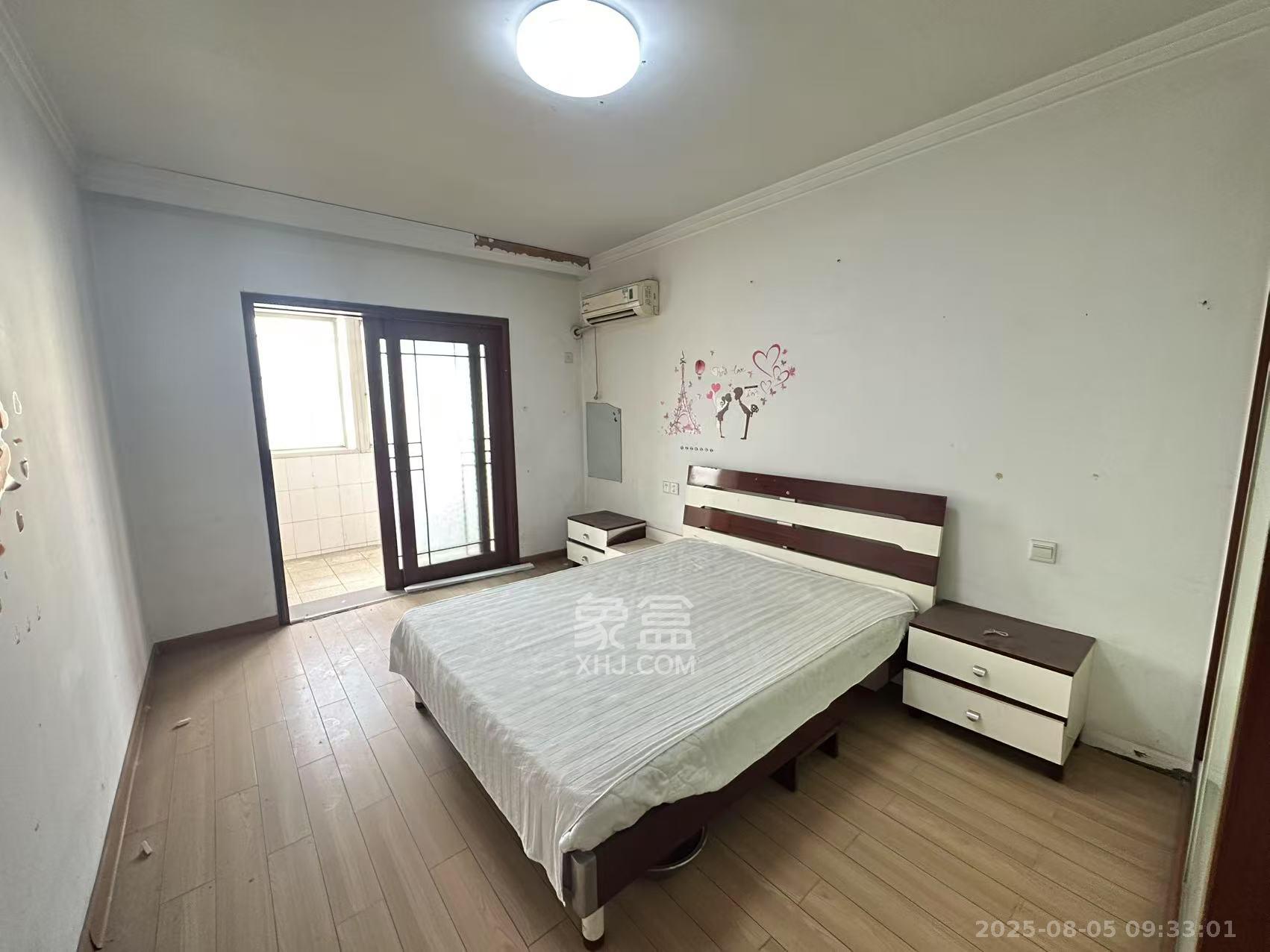 新开铺176号(环线拆迁指挥部) 3室2厅1卫 1600.0元/月 新开铺176号(环线拆迁指挥部) 3室2厅1卫 1600.0元/月室内图