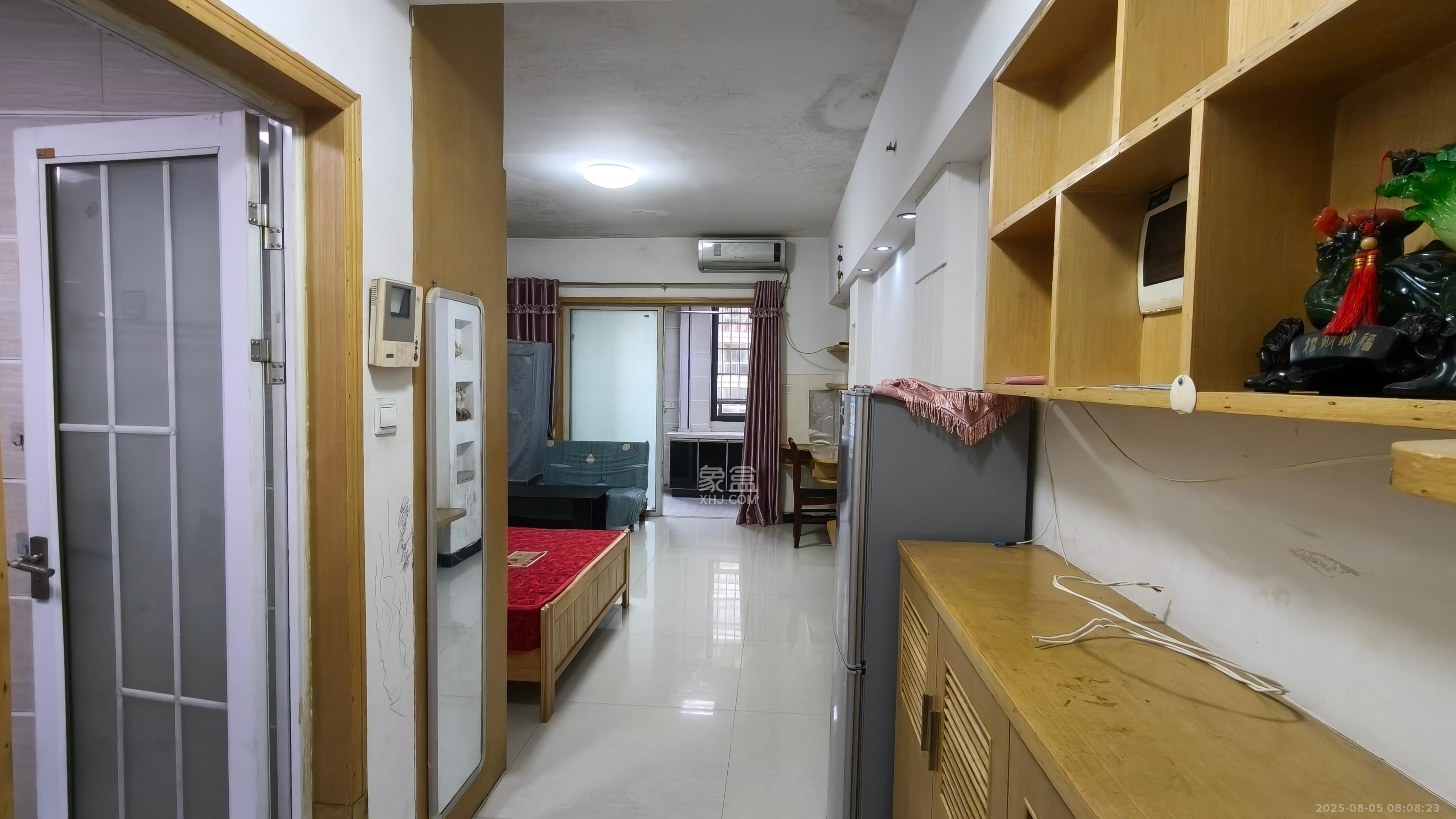 尚都花园城  1室1厅1卫    1050.0元/月 尚都花园城  1室1厅1卫    1050.0元/月室内图