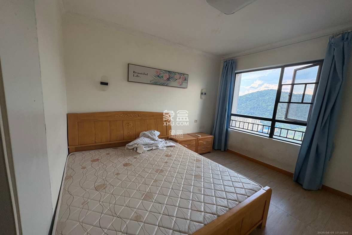 中海梅溪湖壹号  3室2厅1卫    2900.0元/月 中海梅溪湖壹号  3室2厅1卫    2900.0元/月室内图