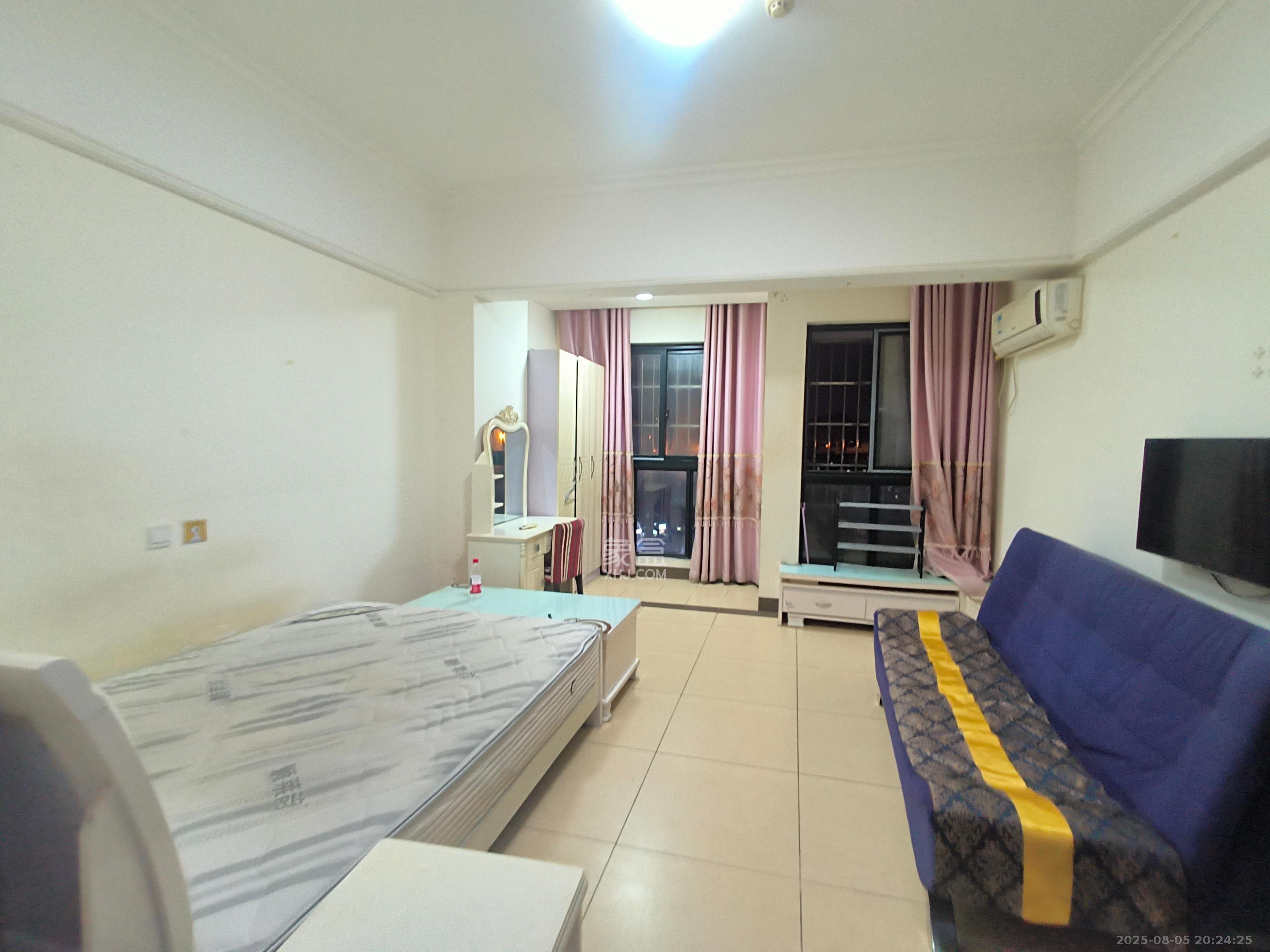 嘉汇公馆  1室1厅1卫    1500.0元/月 嘉汇公馆  1室1厅1卫    1500.0元/月室内图