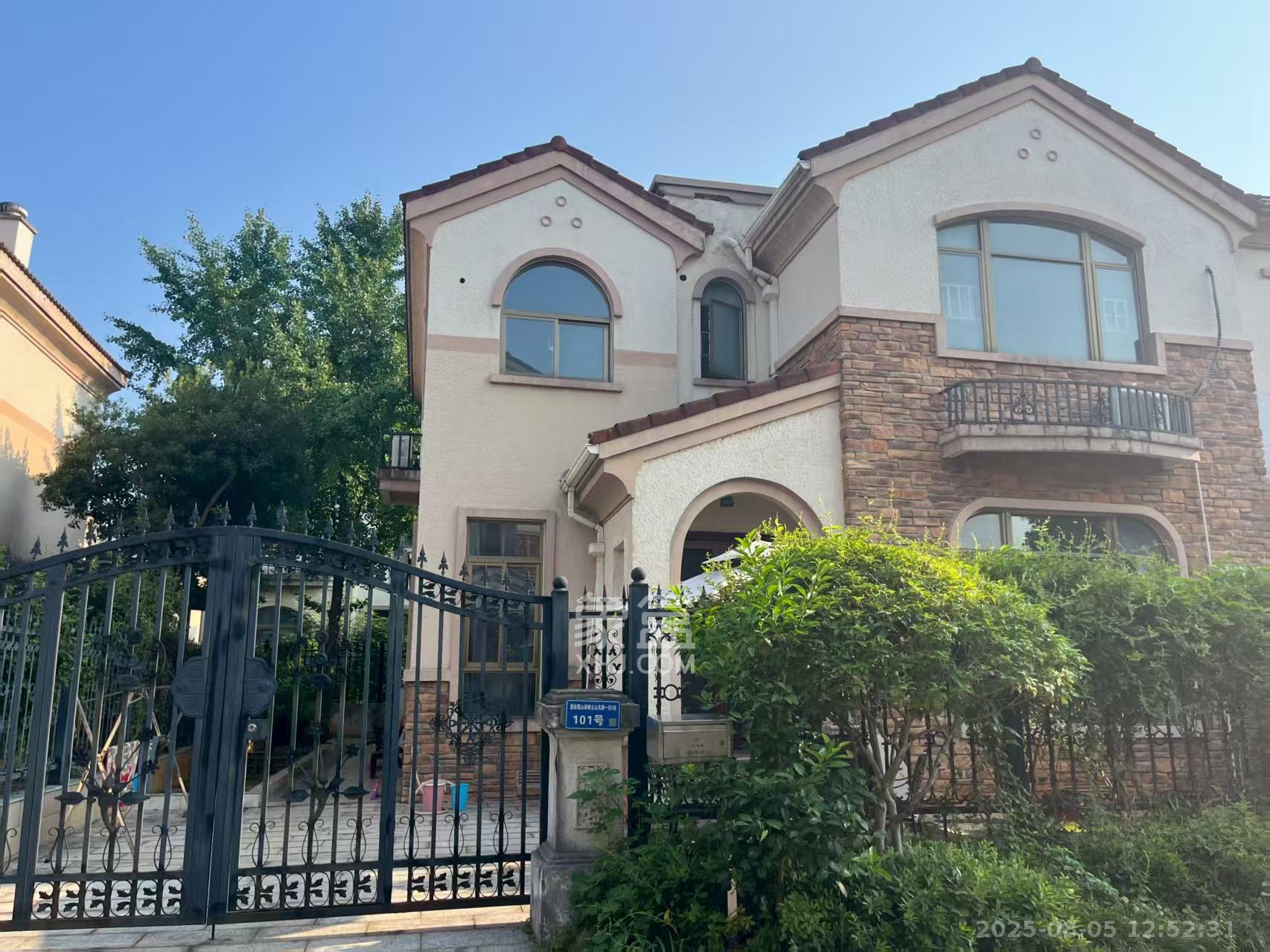 碧桂园山湖城 4室2厅2卫 150.0万 碧桂园山湖城 4室2厅2卫 150.0万其他