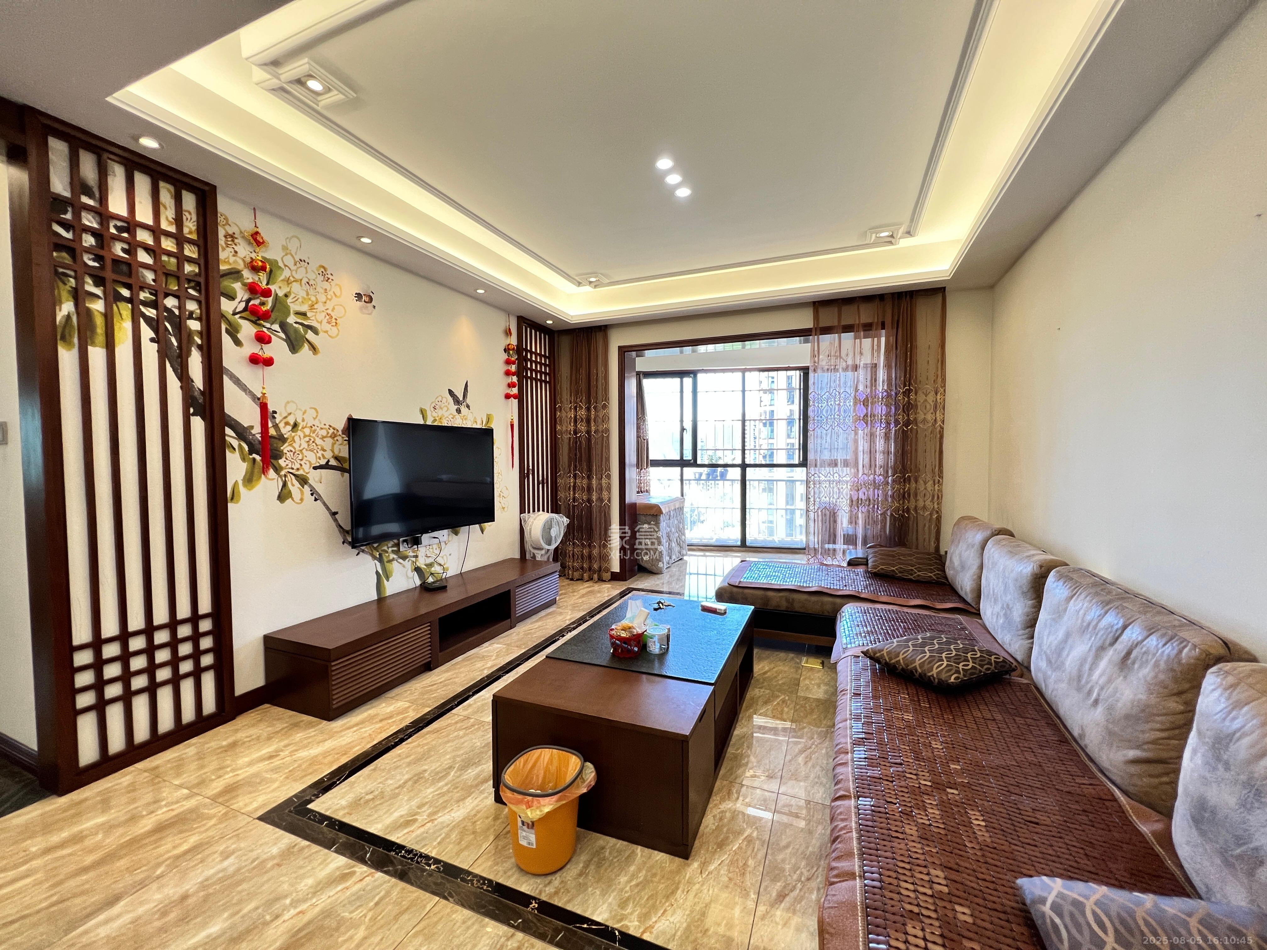 中城丽景香山园 3室2厅1卫 3500.0元/月 中城丽景香山园 3室2厅1卫 3500.0元/月室内图