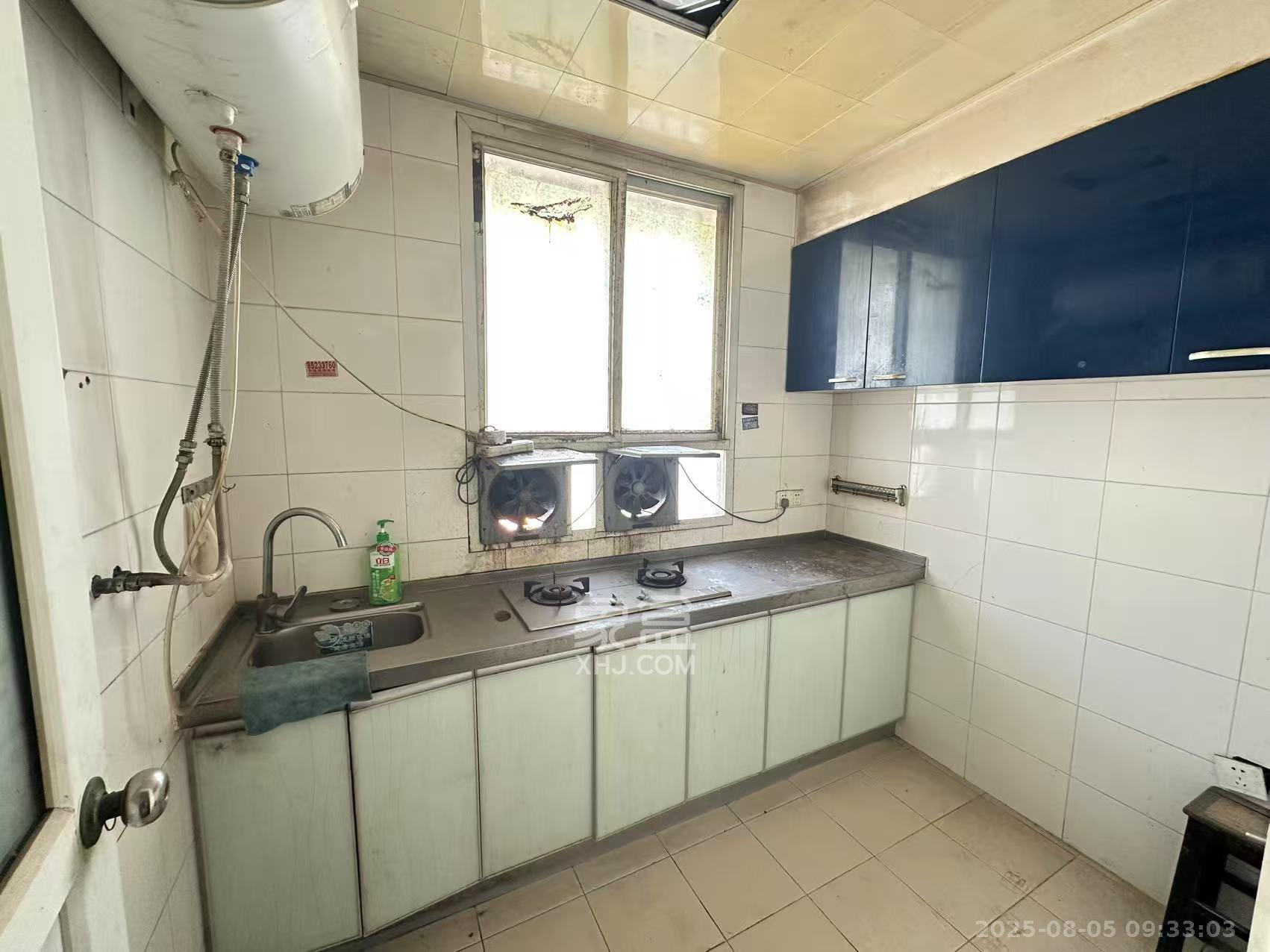 新开铺176号(环线拆迁指挥部) 3室2厅1卫 1600.0元/月 新开铺176号(环线拆迁指挥部) 3室2厅1卫 1600.0元/月室内图