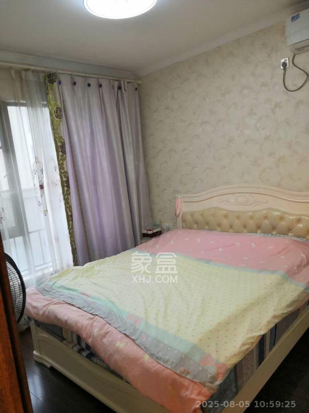 万科里梅溪郡  3室2厅1卫   3300.00元/月室内图