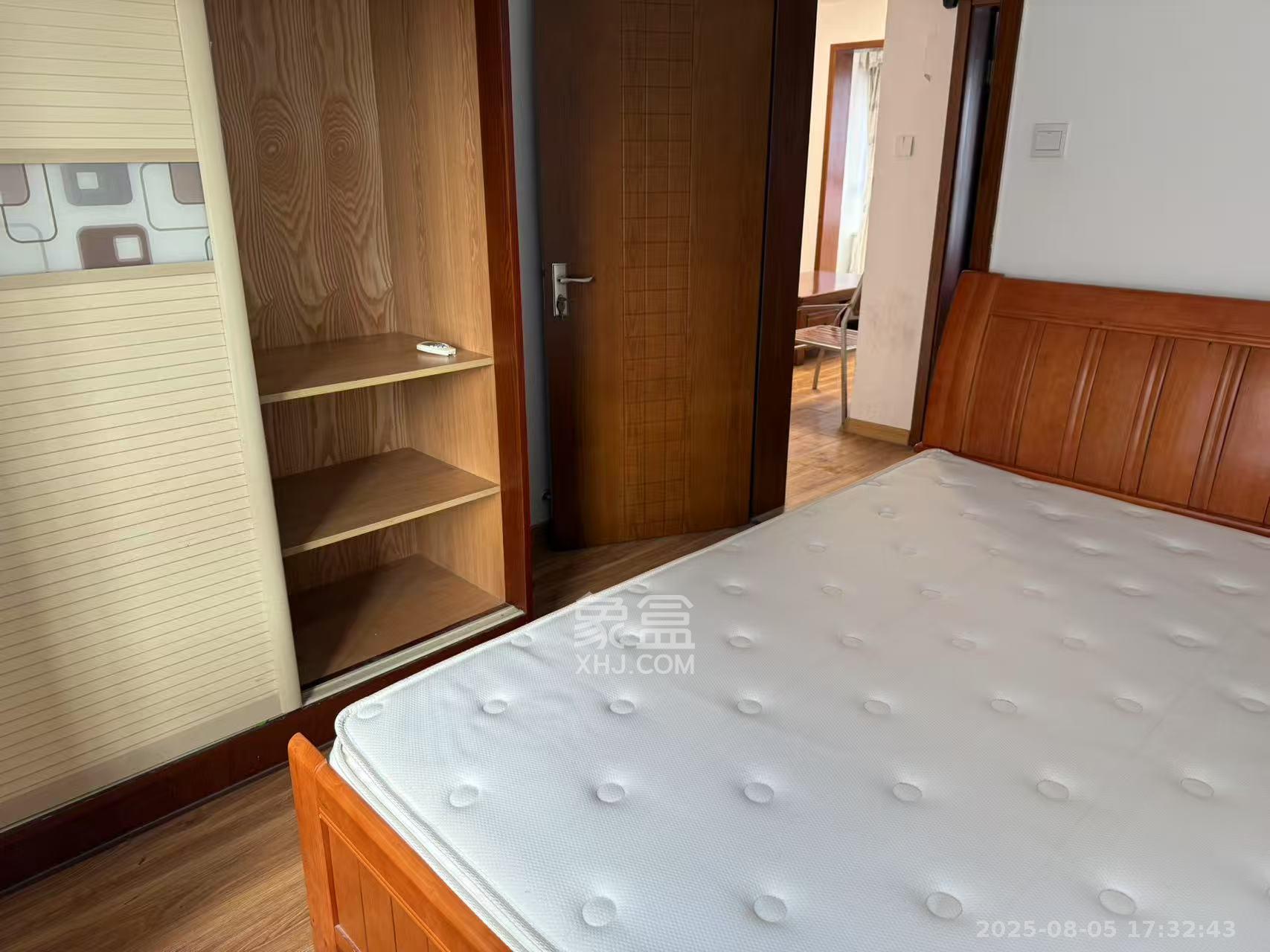 五矿万境水岸一期（万境水岸嘉苑）  3室2厅1卫    2600.0元/月室内图