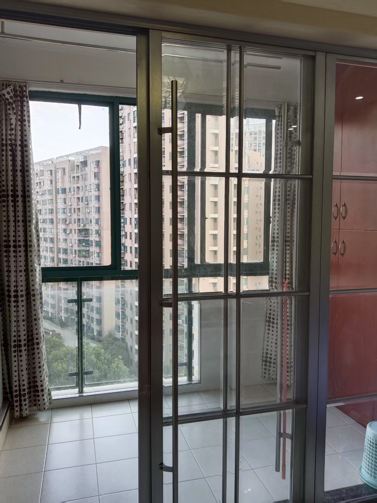 冠都现代城(冠都幸福彼岸) 1室0厅0卫 2000.0元/月 冠都现代城(冠都幸福彼岸) 1室0厅0卫 2000.0元/月室内图