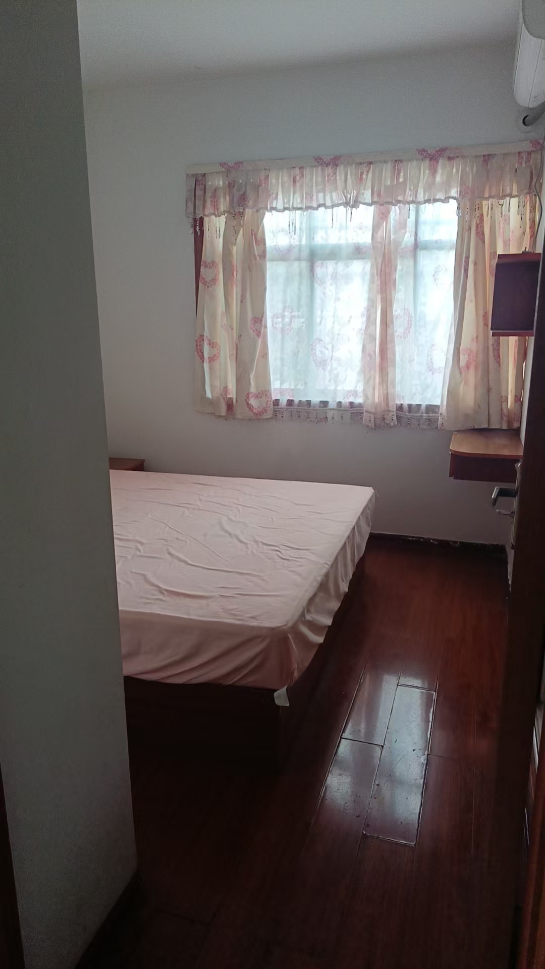 东方豪苑 1室1厅1卫 1200.0元/月 东方豪苑 1室1厅1卫 1200.0元/月室内图