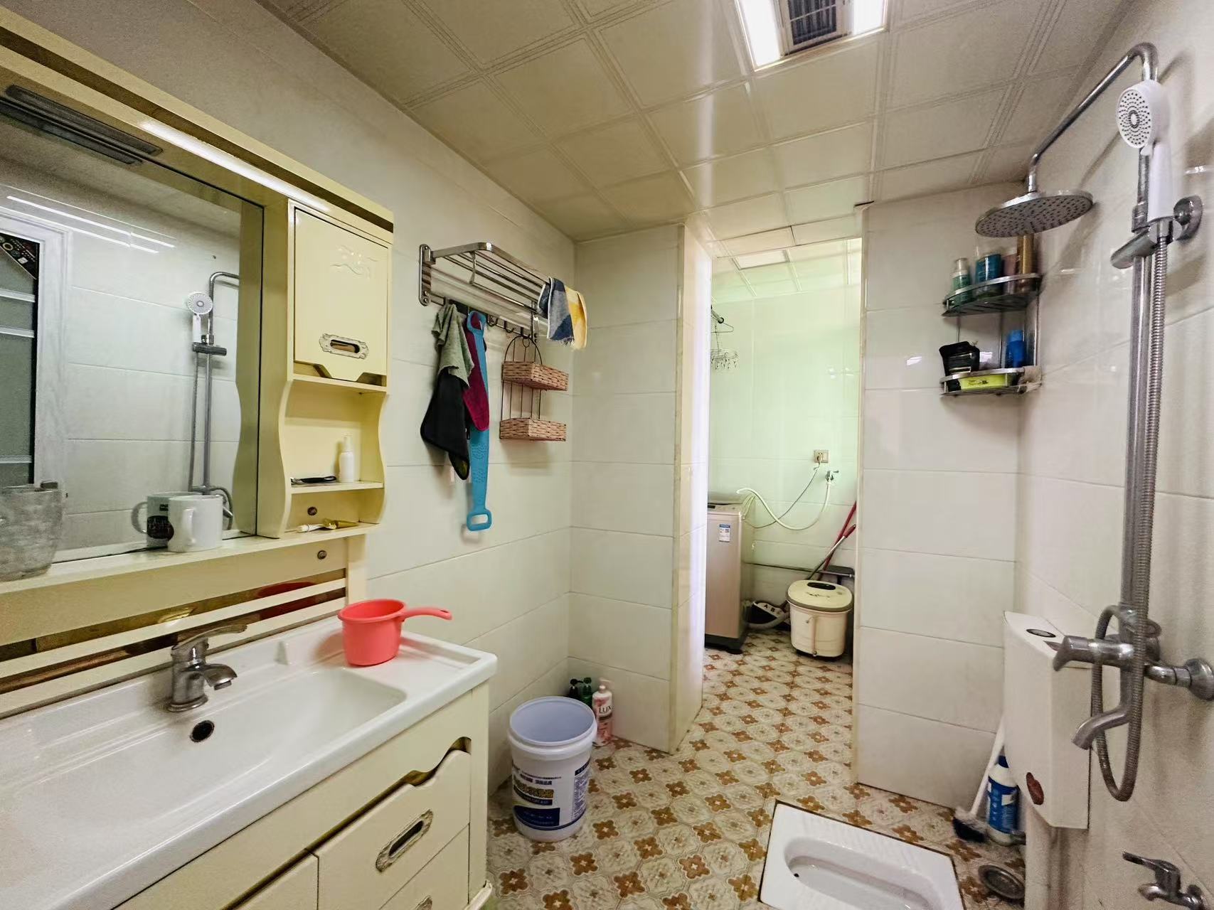 锦绣欣城 2室2厅1卫 1300.0元/月 锦绣欣城 2室2厅1卫 1300.0元/月室内图