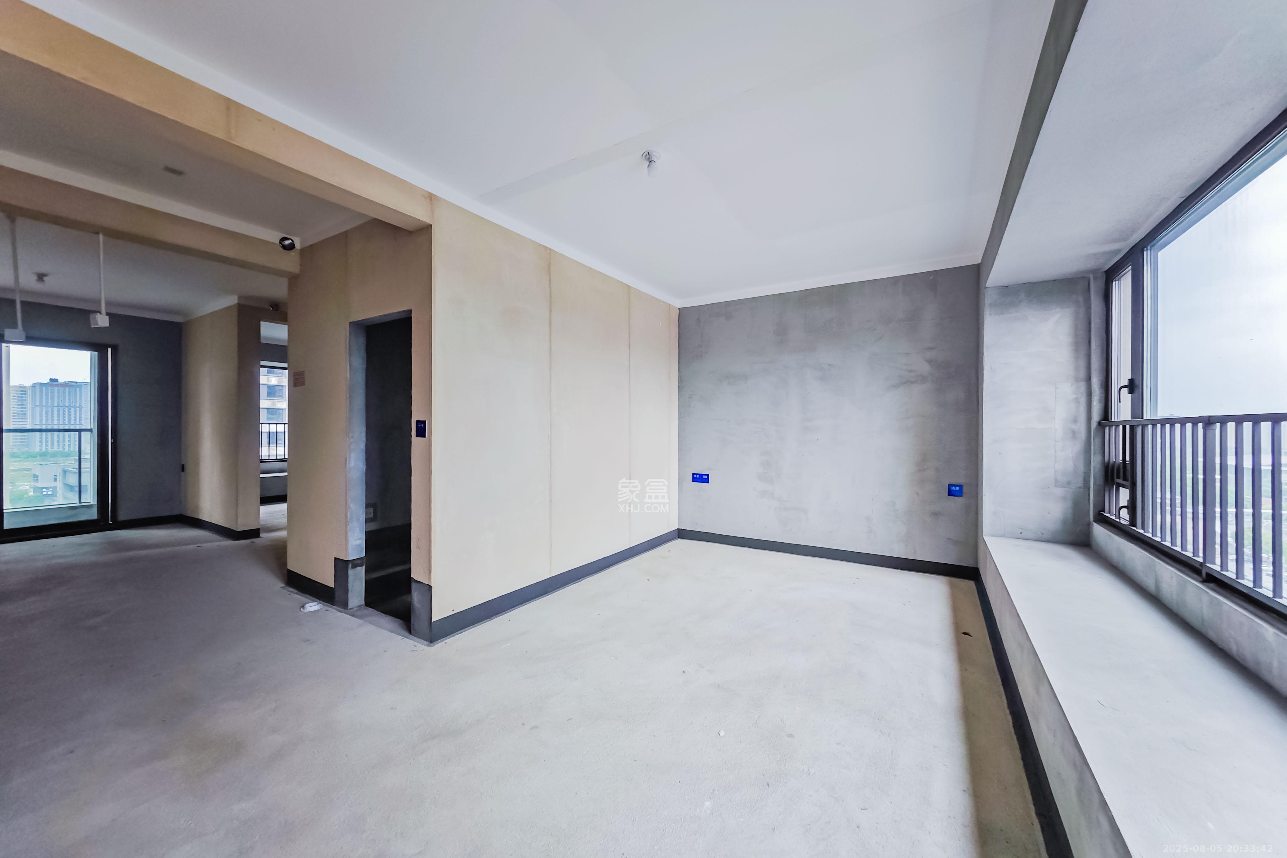 建发玖洲观澜 4室2厅2卫 230.0万 建发玖洲观澜 4室2厅2卫 230.0万其他