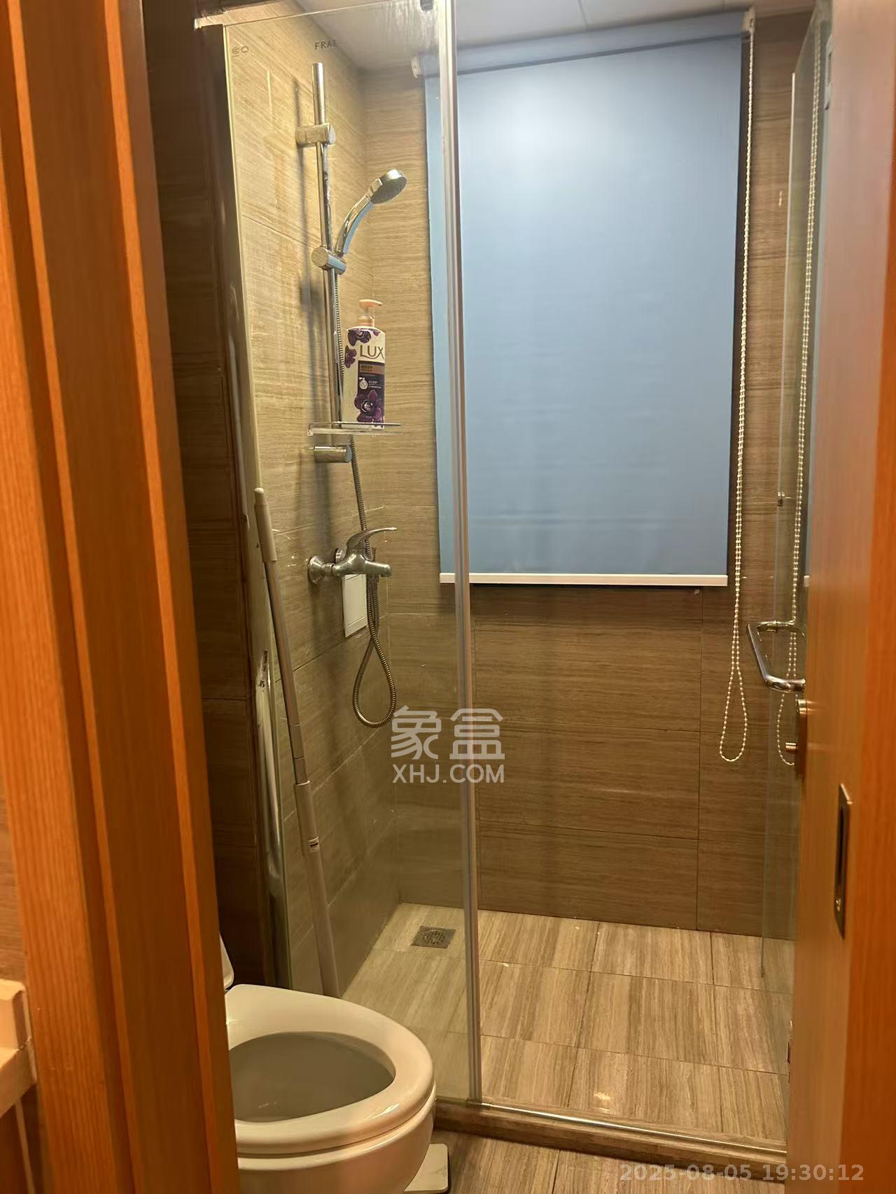 阳光城尚东湾青柠园  3室2厅1卫   2300.00元/月室内图