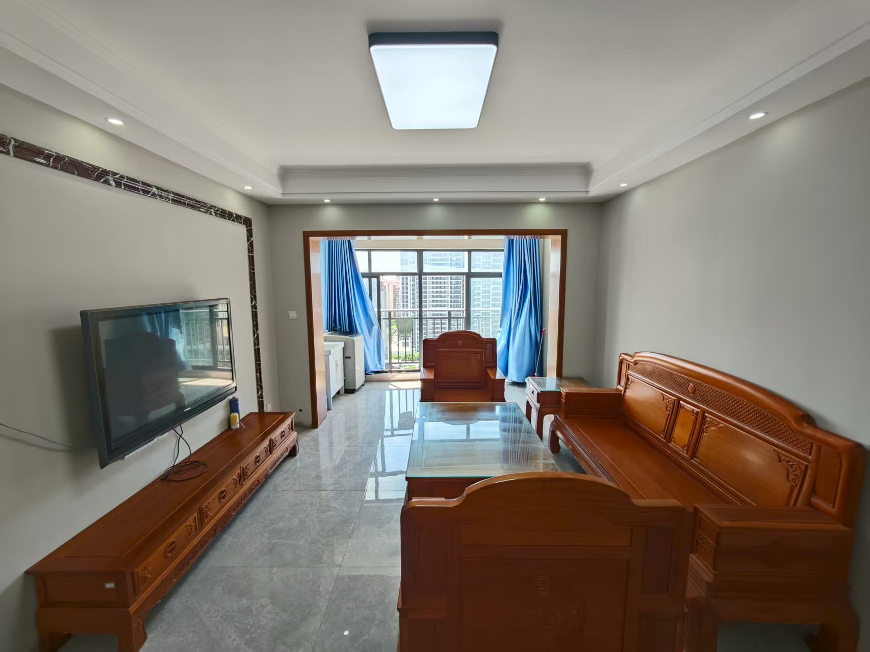 消防总队琼山住宅小区 3室2厅2卫 2800.0元/月 消防总队琼山住宅小区 3室2厅2卫 2800.0元/月室内图