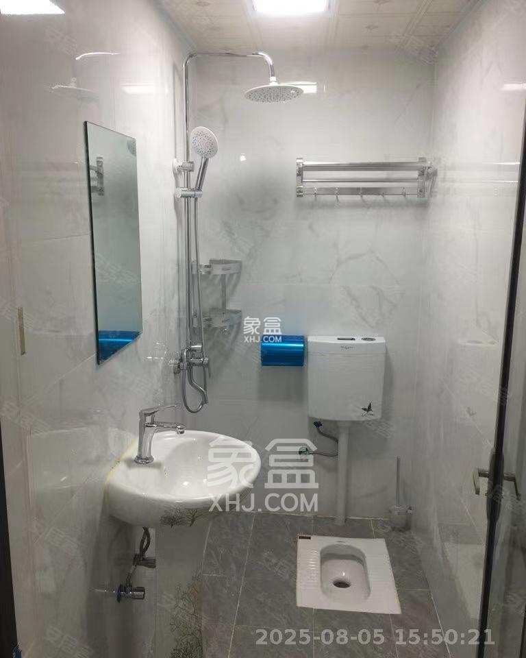 鄱阳佳郡 2室1厅1卫 1800.0元/月 鄱阳佳郡 2室1厅1卫 1800.0元/月户型图