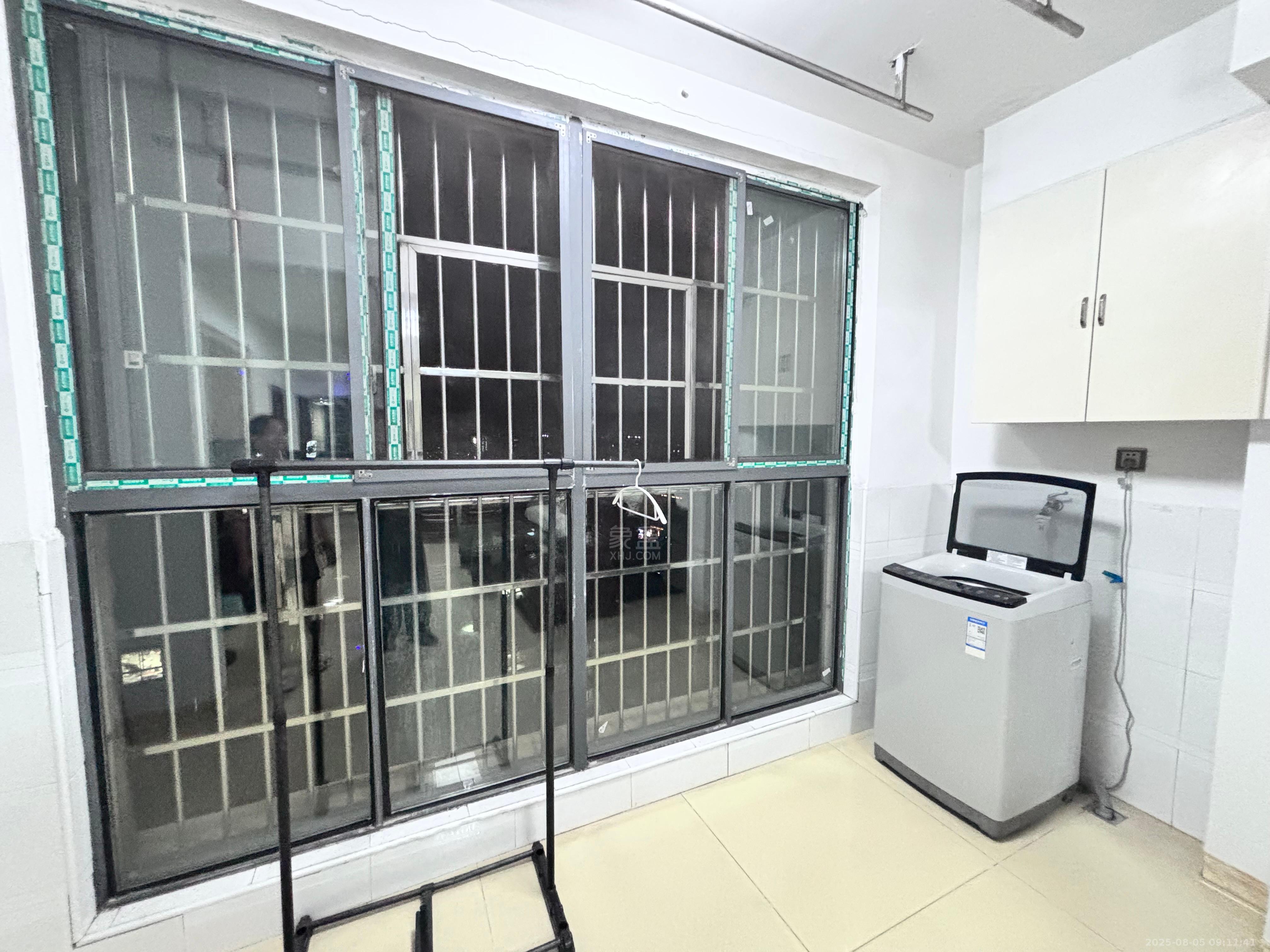 百江花园 2室1厅1卫 1600.0元/月 百江花园 2室1厅1卫 1600.0元/月室内图