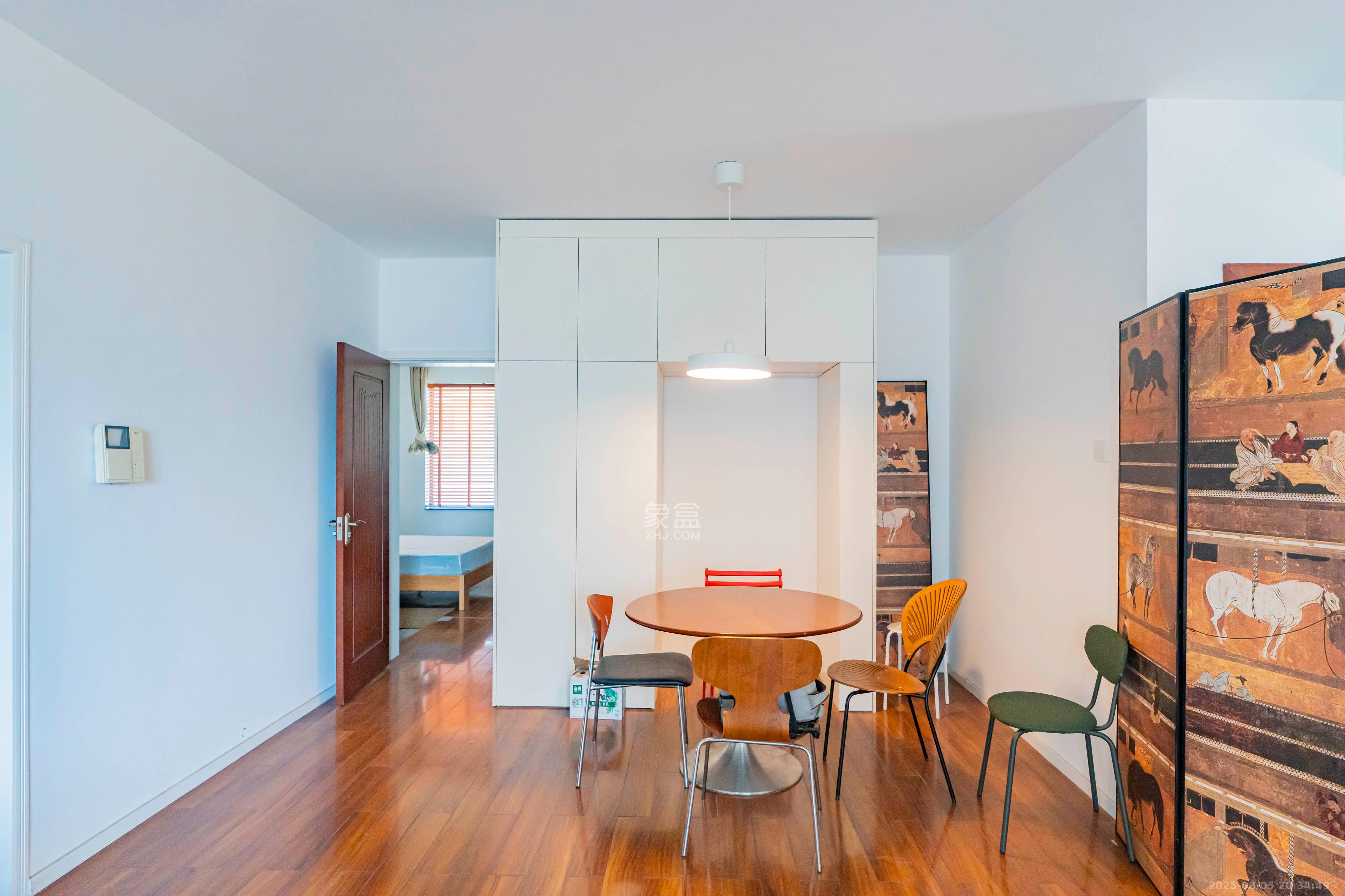 香樟雅郡  4室2厅2卫    125.0万 香樟雅郡  4室2厅2卫    125.0万客厅