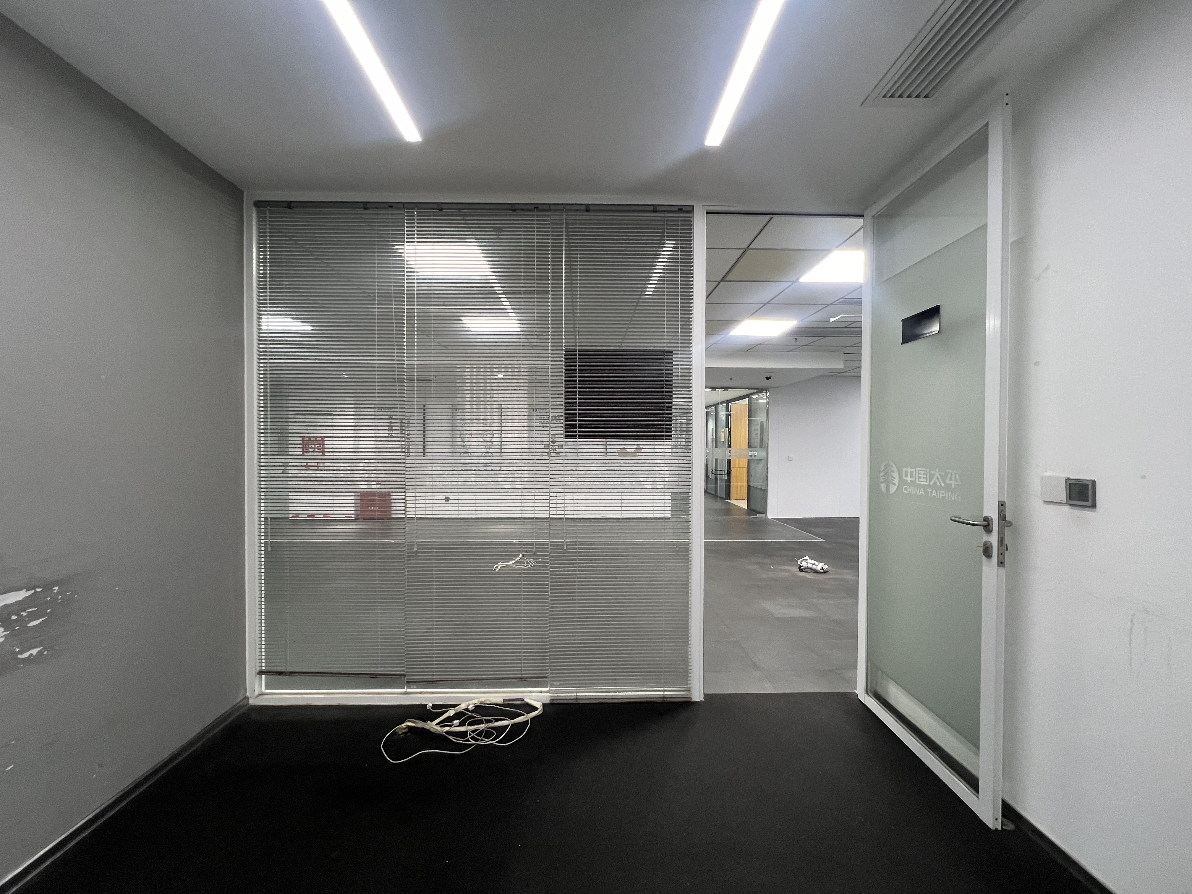 互联网金融大厦 1室1厅1卫 22453.0元/月 互联网金融大厦 1室1厅1卫 22453.0元/月室内图