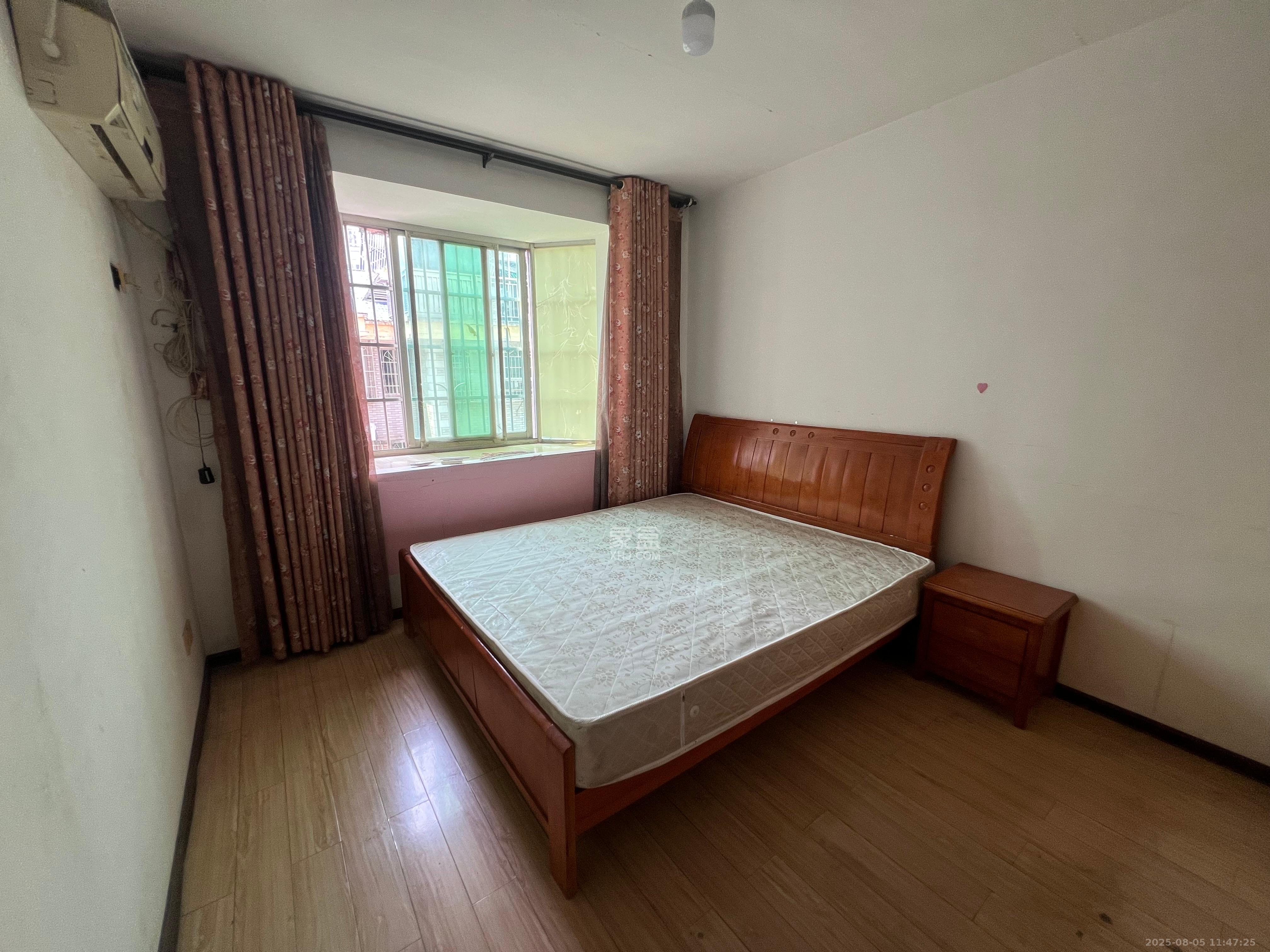 岳北社区  2室2厅1卫    1800.0元/月 岳北社区  2室2厅1卫    1800.0元/月室内图