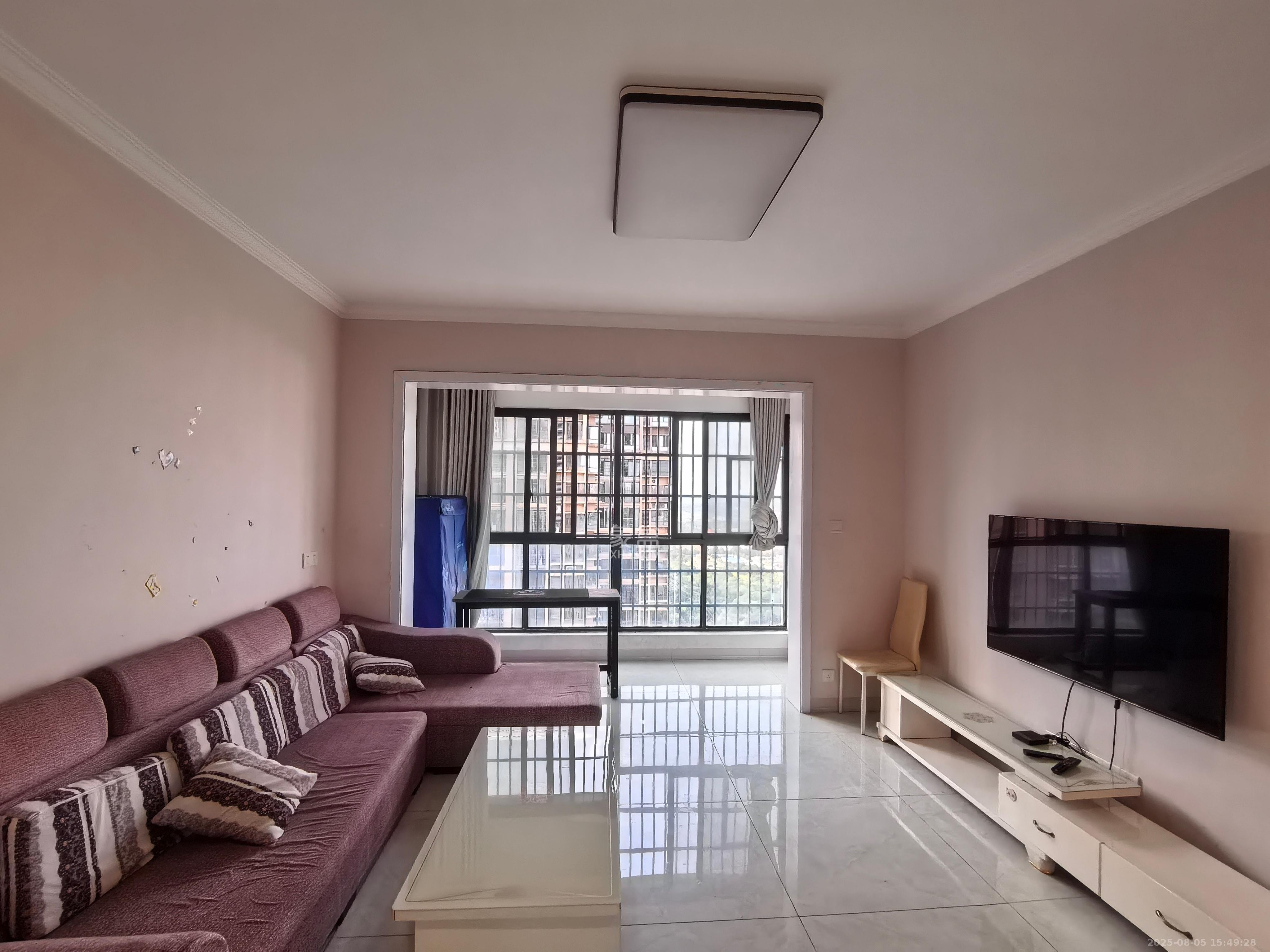 深业睿城 3室2厅2卫 2500.0元/月 深业睿城 3室2厅2卫 2500.0元/月室内图