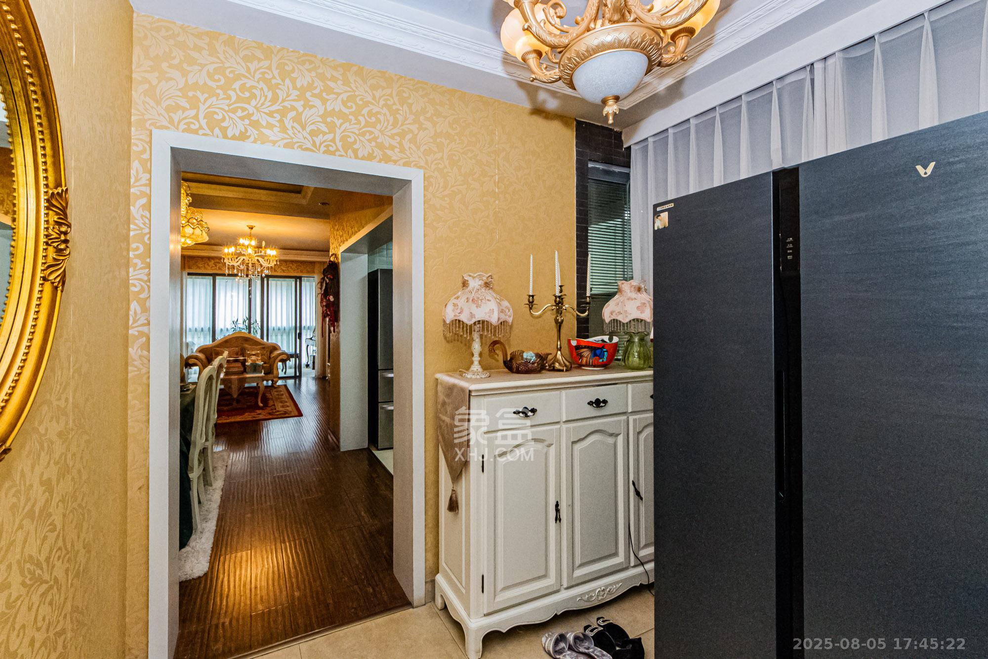 滨江君悦香邸  1室0厅0卫    155.0万其他