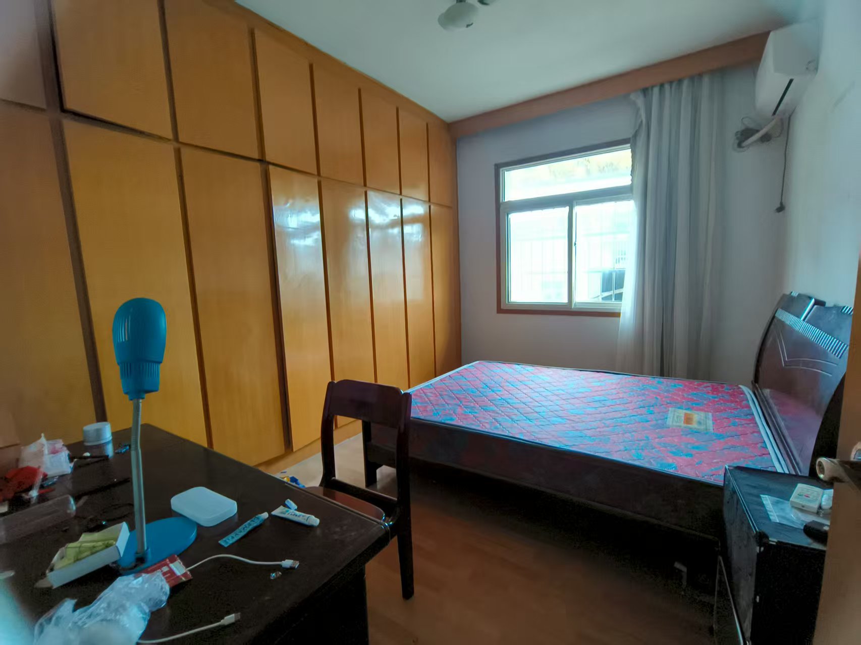 建设银行单位房(海棠社区朝富巷1号) 2室2厅1卫 800.0元/月 建设银行单位房(海棠社区朝富巷1号) 2室2厅1卫 800.0元/月室内图