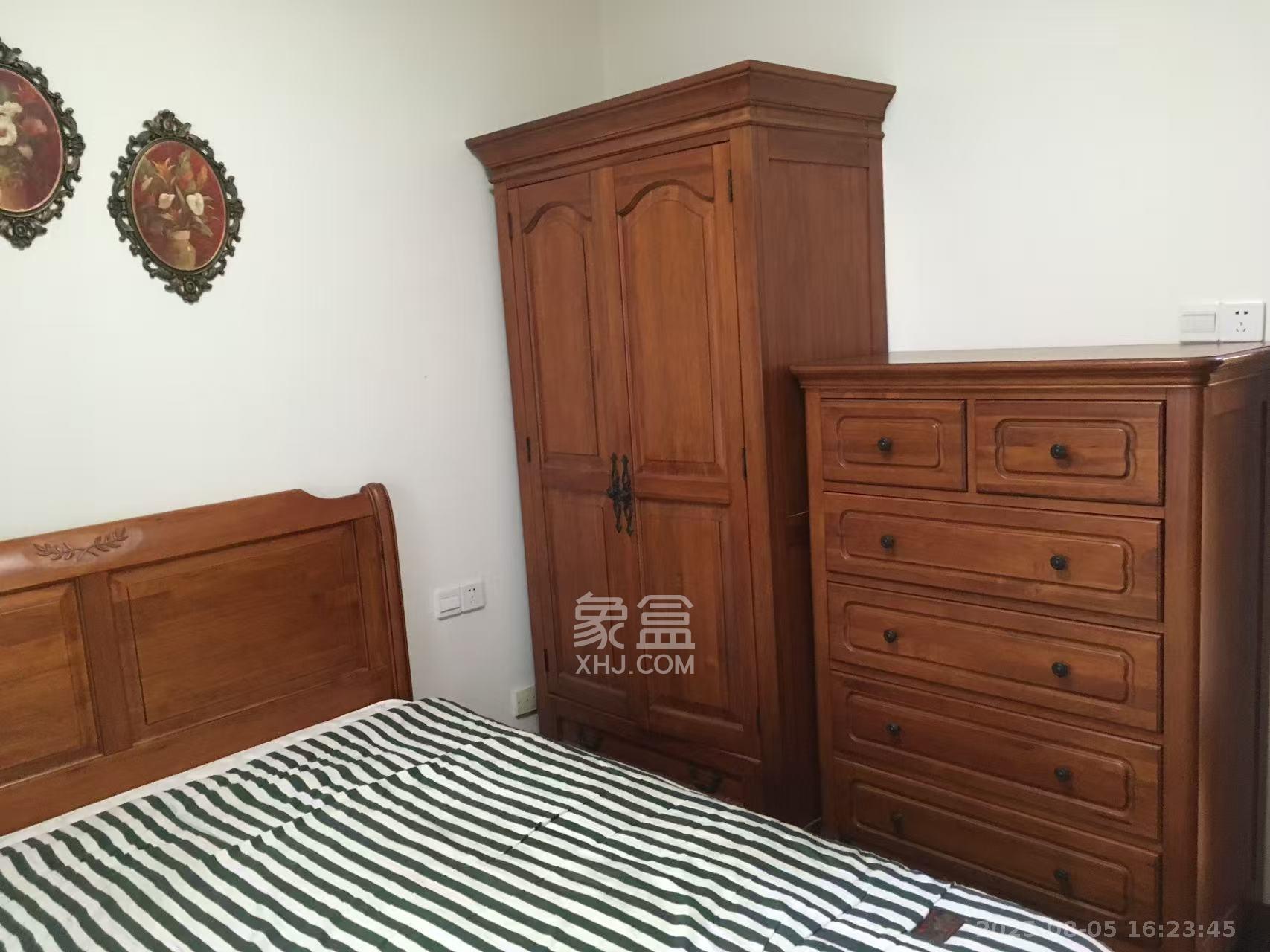 五一大道202(中环壹世界) 3室2厅1卫 3360.0元/月 五一大道202(中环壹世界) 3室2厅1卫 3360.0元/月室内图