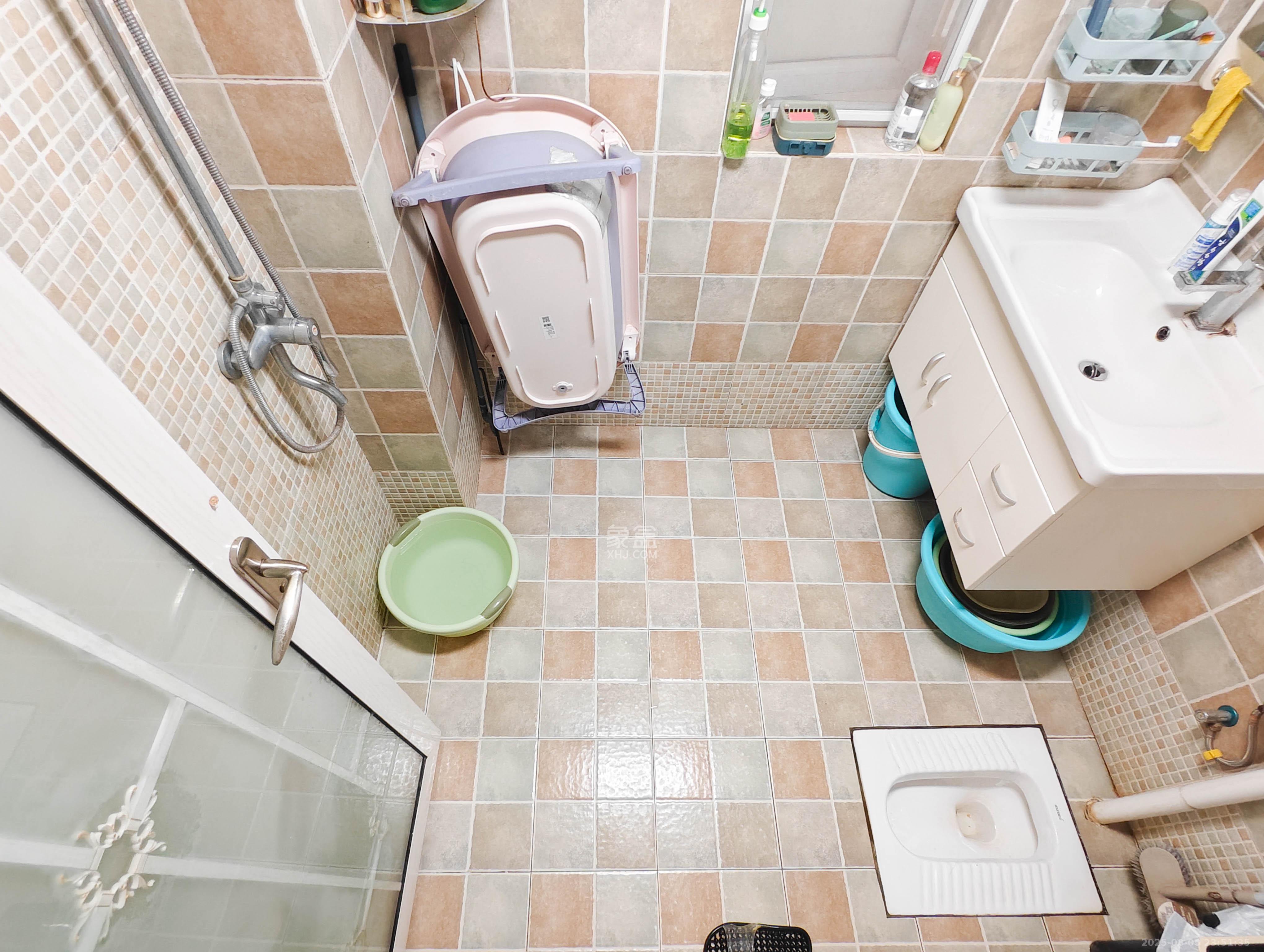 哈佛小镇（五矿哈佛小镇）  3室2厅1卫    68.0万卫生间