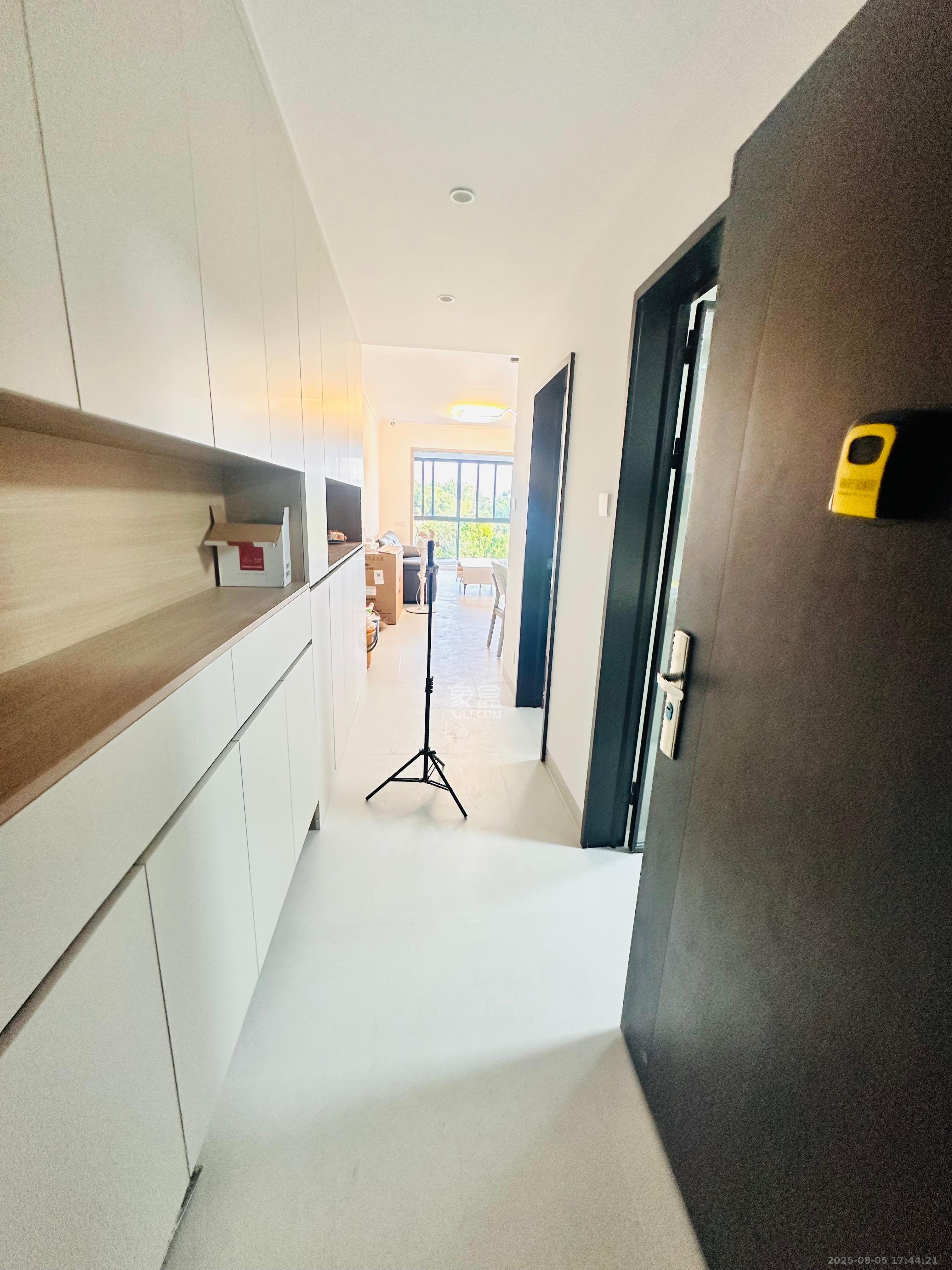 湖湘时代名邸公园壹号 1室0厅0卫 2400.0元/月 湖湘时代名邸公园壹号 1室0厅0卫 2400.0元/月室内图