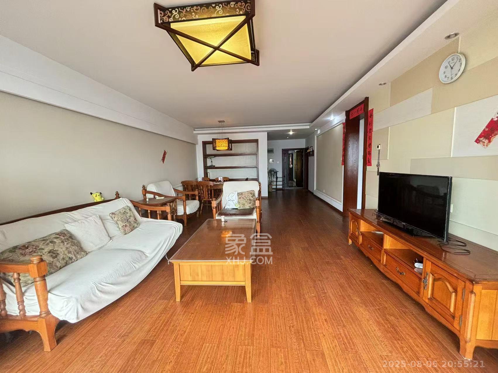 湘域中央 3室2厅2卫 5000.0元/月 湘域中央 3室2厅2卫 5000.0元/月室内图