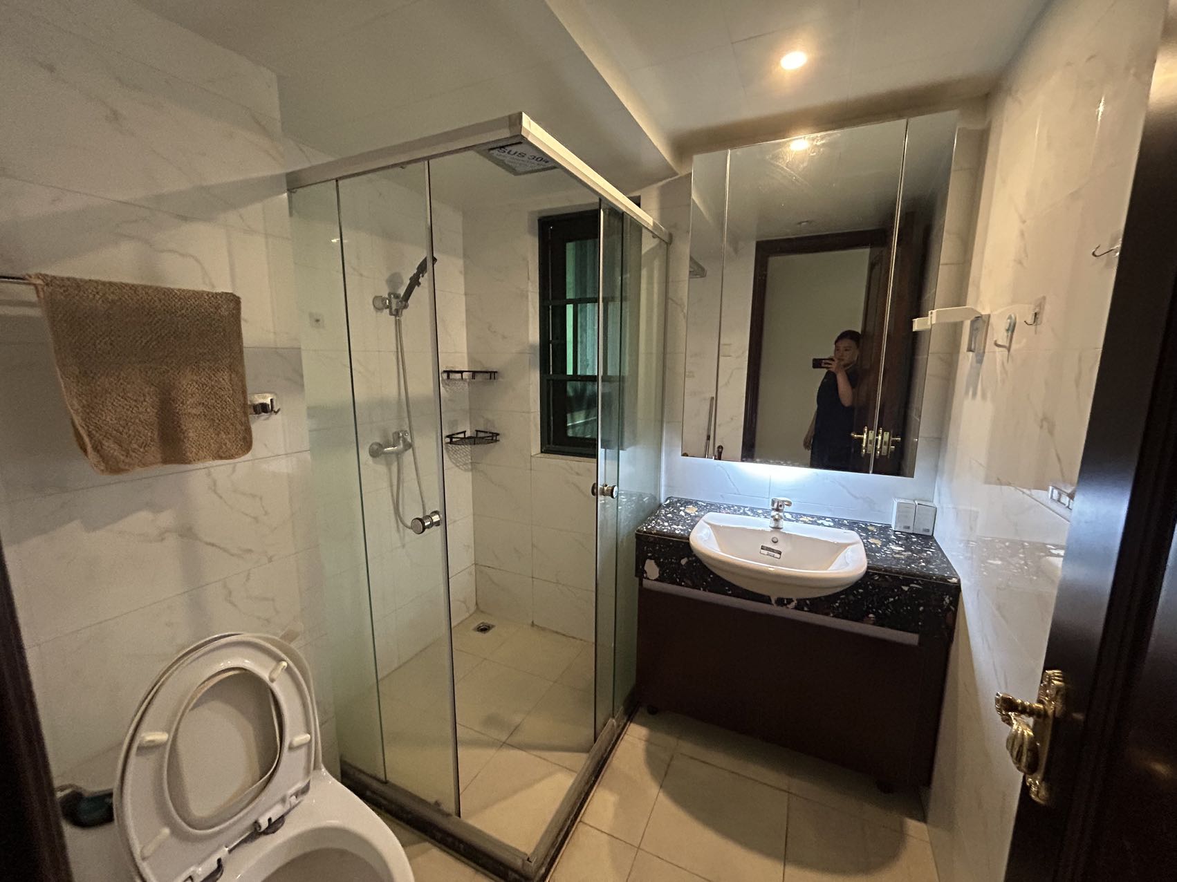 恒大绿洲 2室2厅1卫 1600.0元/月 恒大绿洲 2室2厅1卫 1600.0元/月室内图