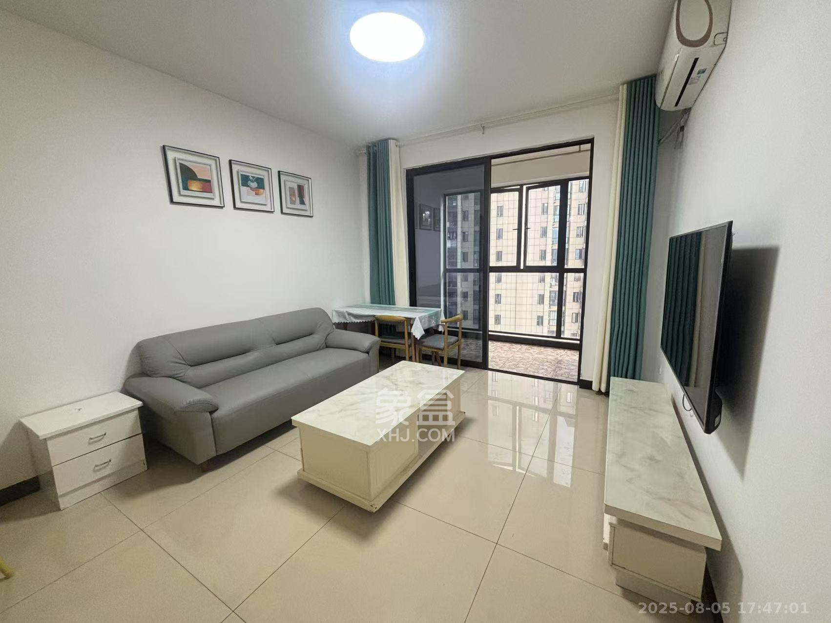 中国铁建梅溪青秀二期 3室2厅2卫 2500.0元/月 中国铁建梅溪青秀二期 3室2厅2卫 2500.0元/月室内图