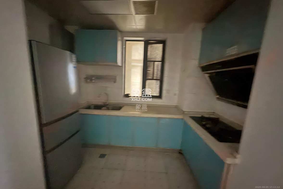 中海梅溪湖壹号  3室2厅1卫    2900.0元/月 中海梅溪湖壹号  3室2厅1卫    2900.0元/月室内图