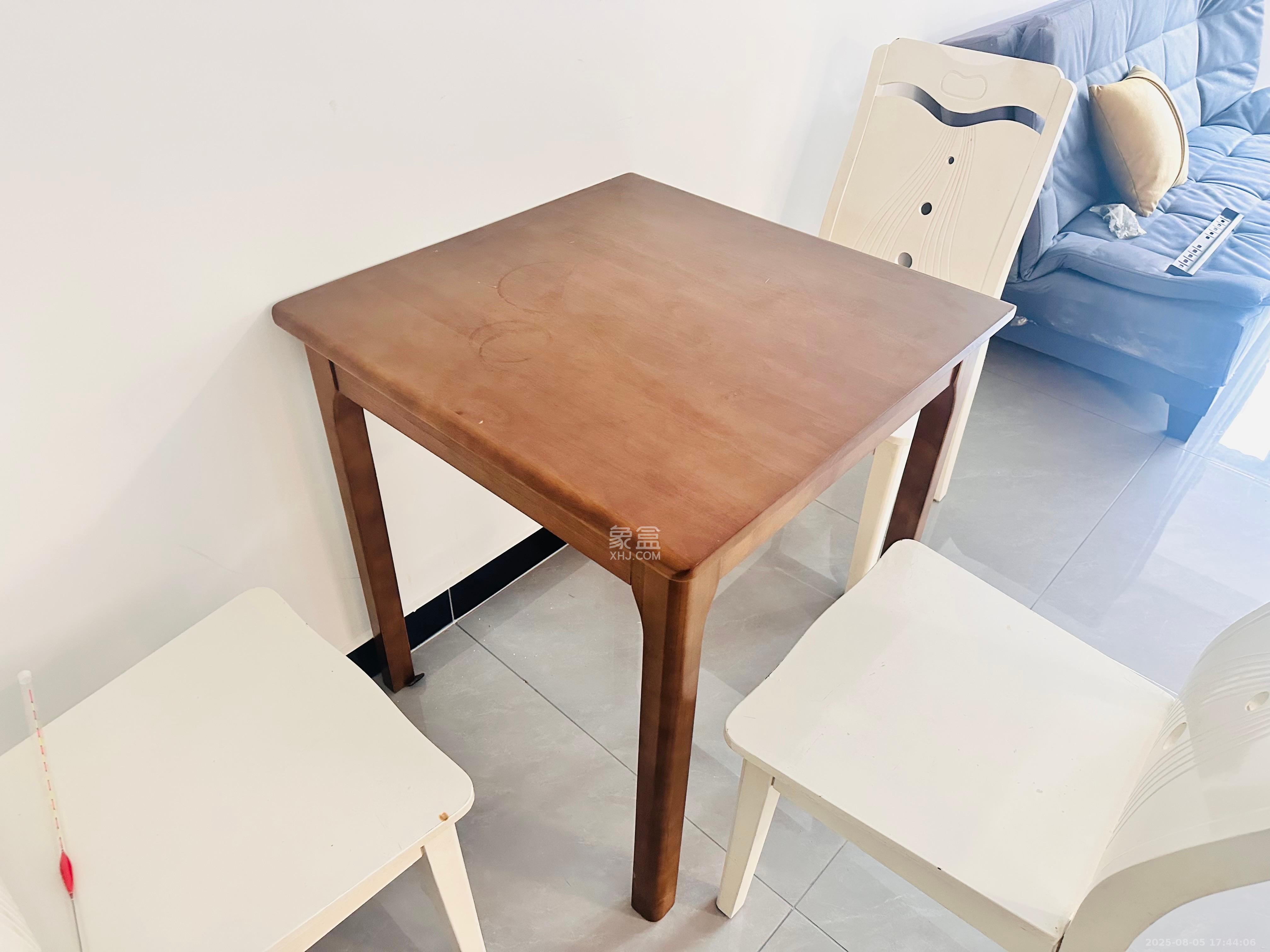 湖湘时代名邸公园壹号 1室0厅0卫 2400.0元/月 湖湘时代名邸公园壹号 1室0厅0卫 2400.0元/月室内图