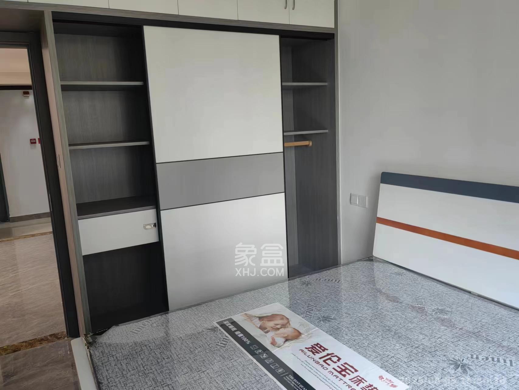 长房明宸府  3室1厅1卫   1800.00元/月室内图
