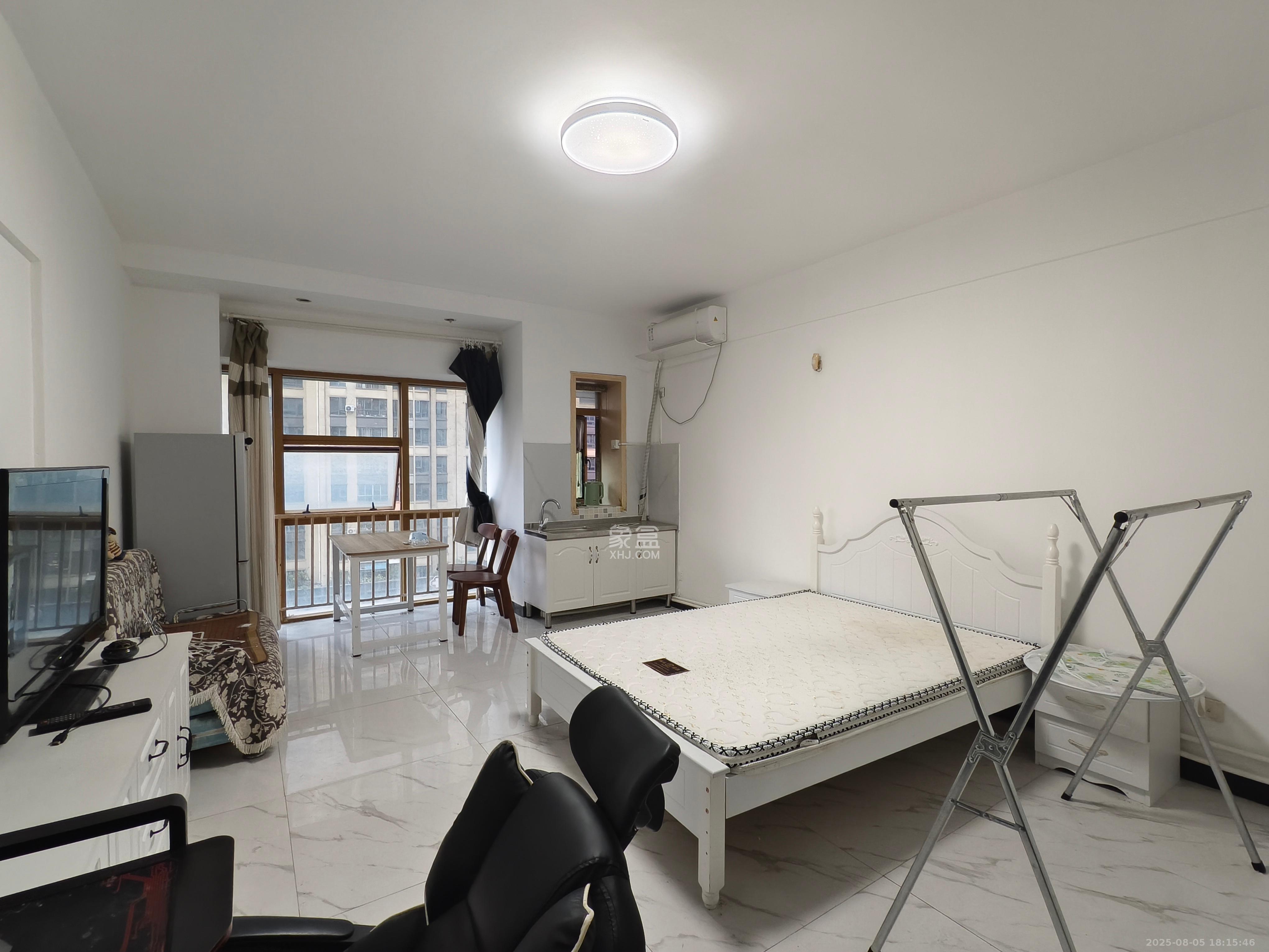 天健芙蓉盛世一期 1室0厅1卫 1500.0元/月 天健芙蓉盛世一期 1室0厅1卫 1500.0元/月室内图