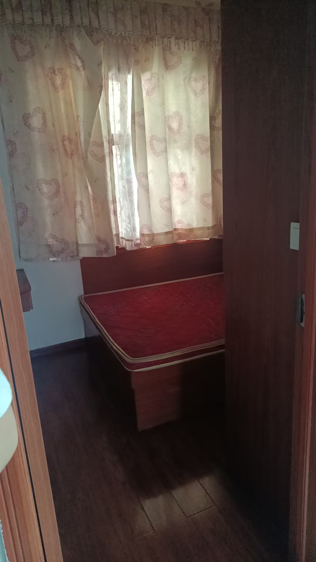 东方豪苑 1室1厅1卫 1200.0元/月 东方豪苑 1室1厅1卫 1200.0元/月室内图