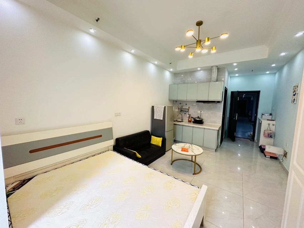 裕天国际商汇中心  1室0厅0卫    1200.0元/月户型图