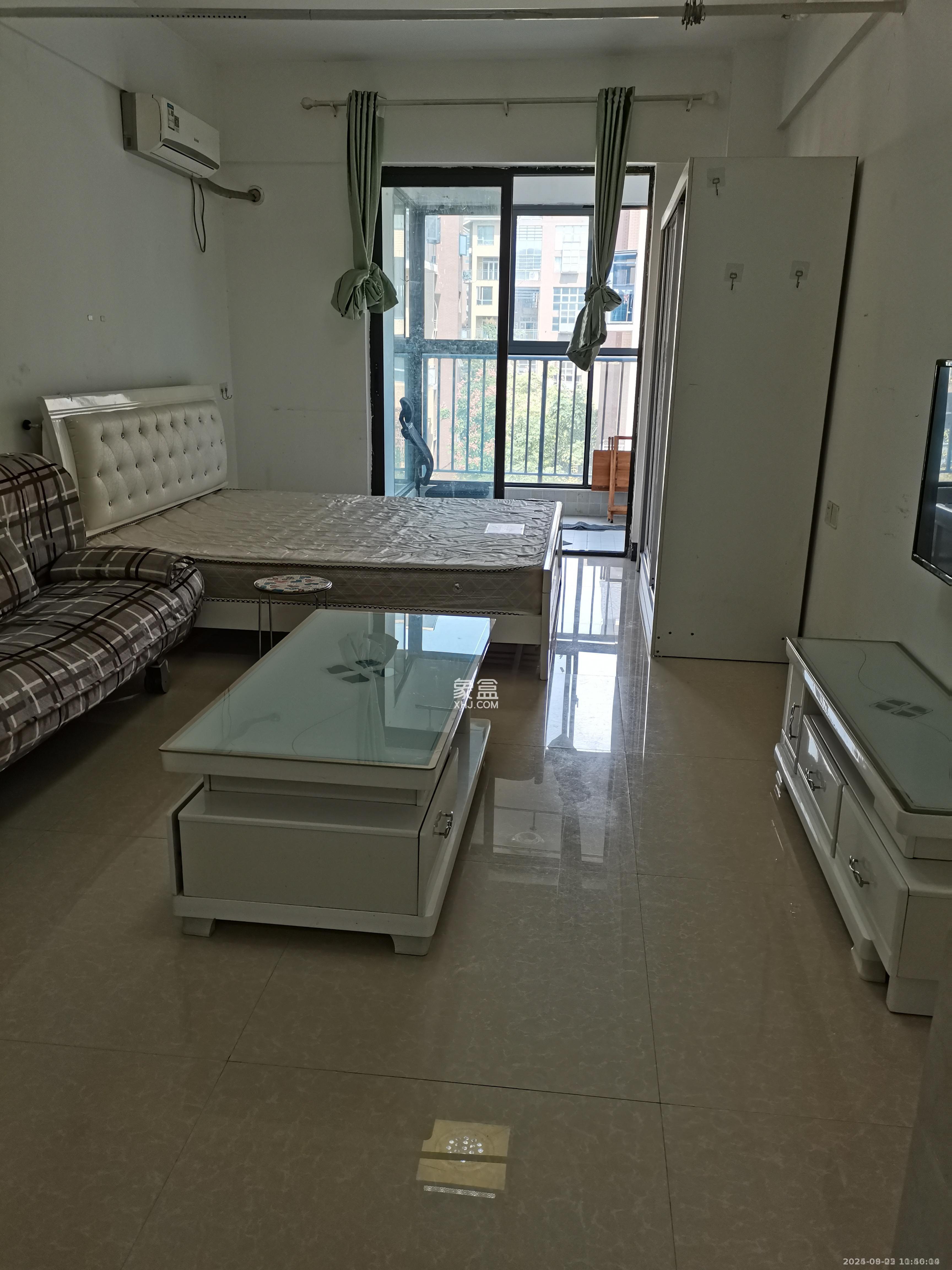 嘉华城(一期) 1室1厅1卫 1350.0元/月 嘉华城(一期) 1室1厅1卫 1350.0元/月室内图