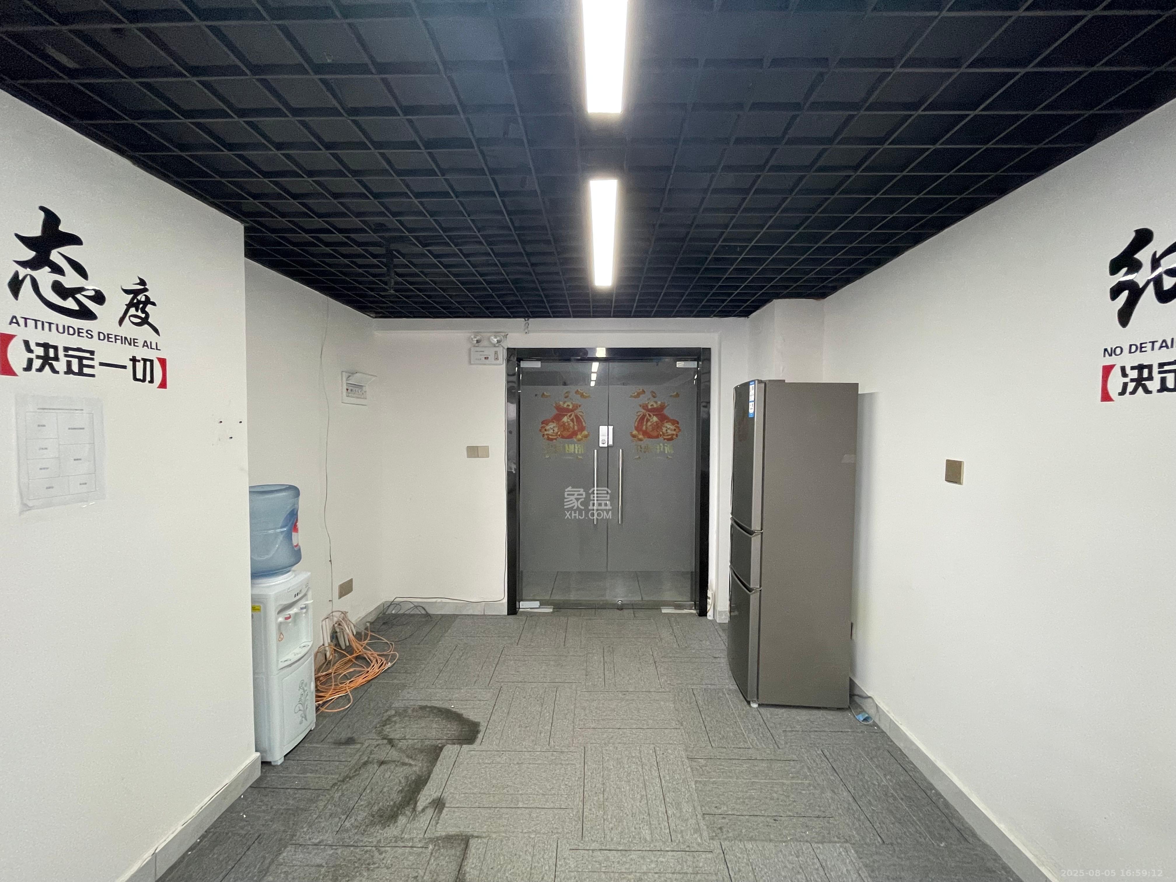 奥园城市天骄一期 1室0厅0卫 5400.0元/月 奥园城市天骄一期 1室0厅0卫 5400.0元/月室内图